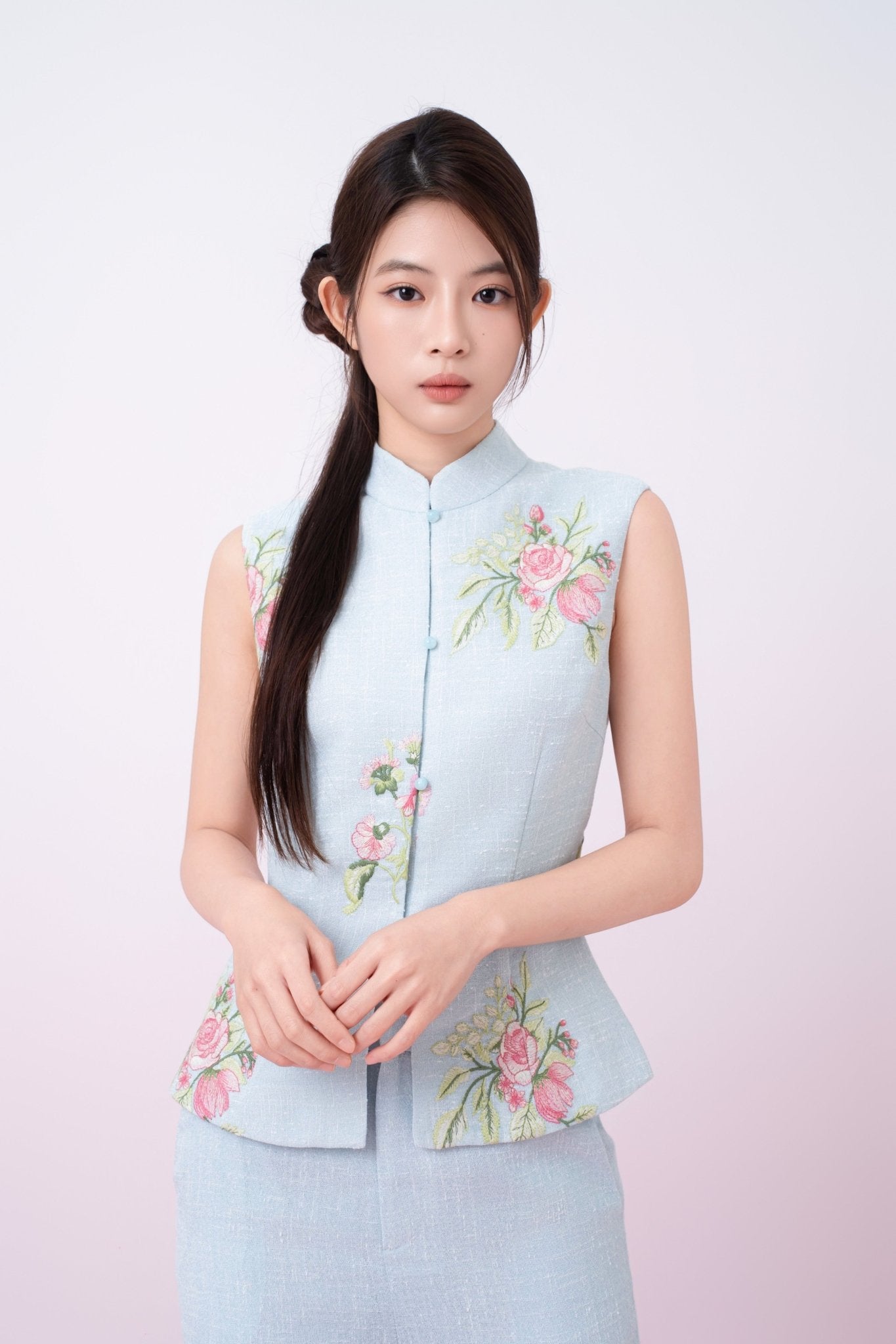 Kaleah Light Blue With Floral Embroidered Mandarin Collar Top - Nimisski