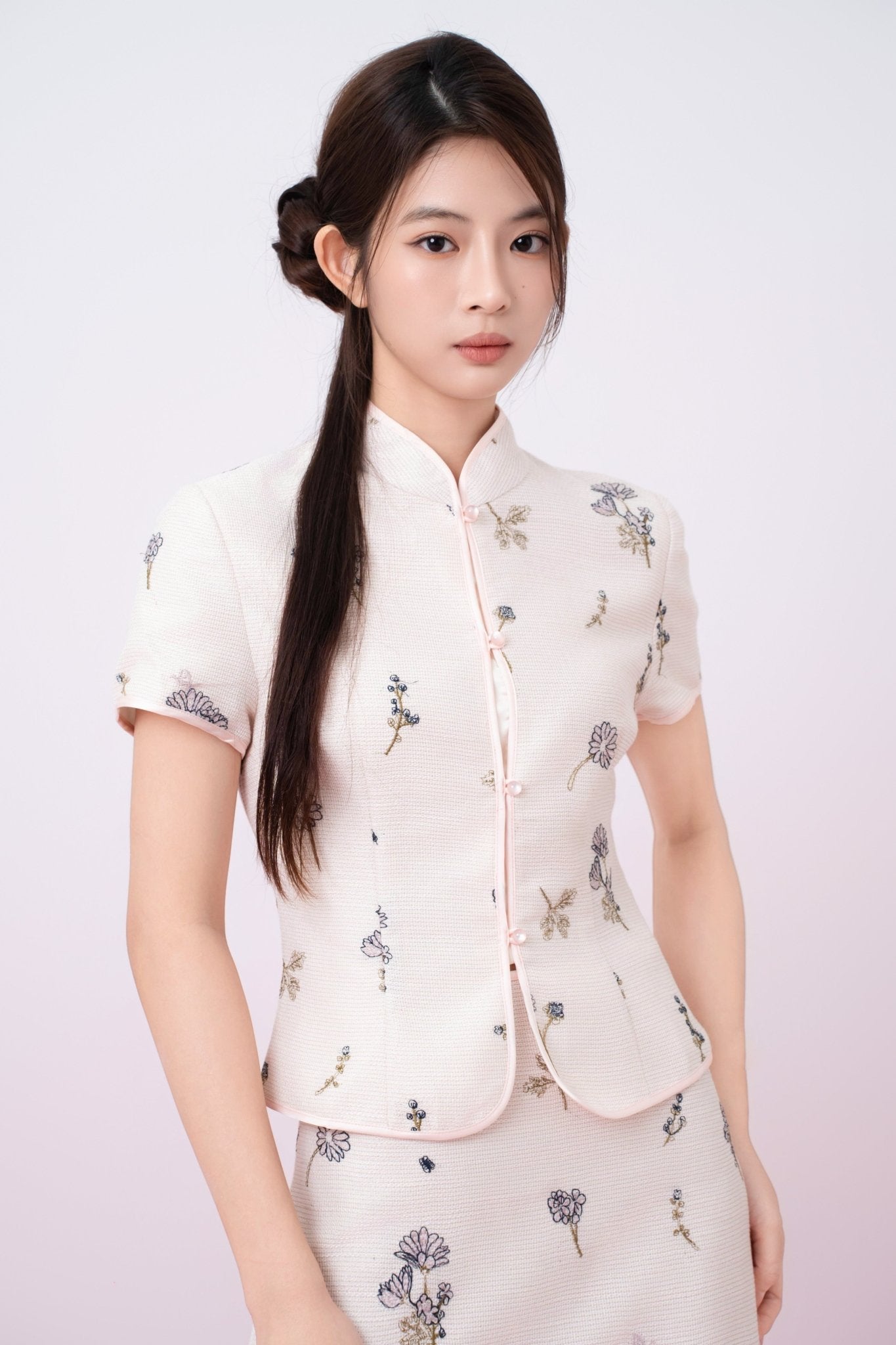 Kamari Soft Pink With Black Floral Embroidered Mandarin Collar Top - Nimisski