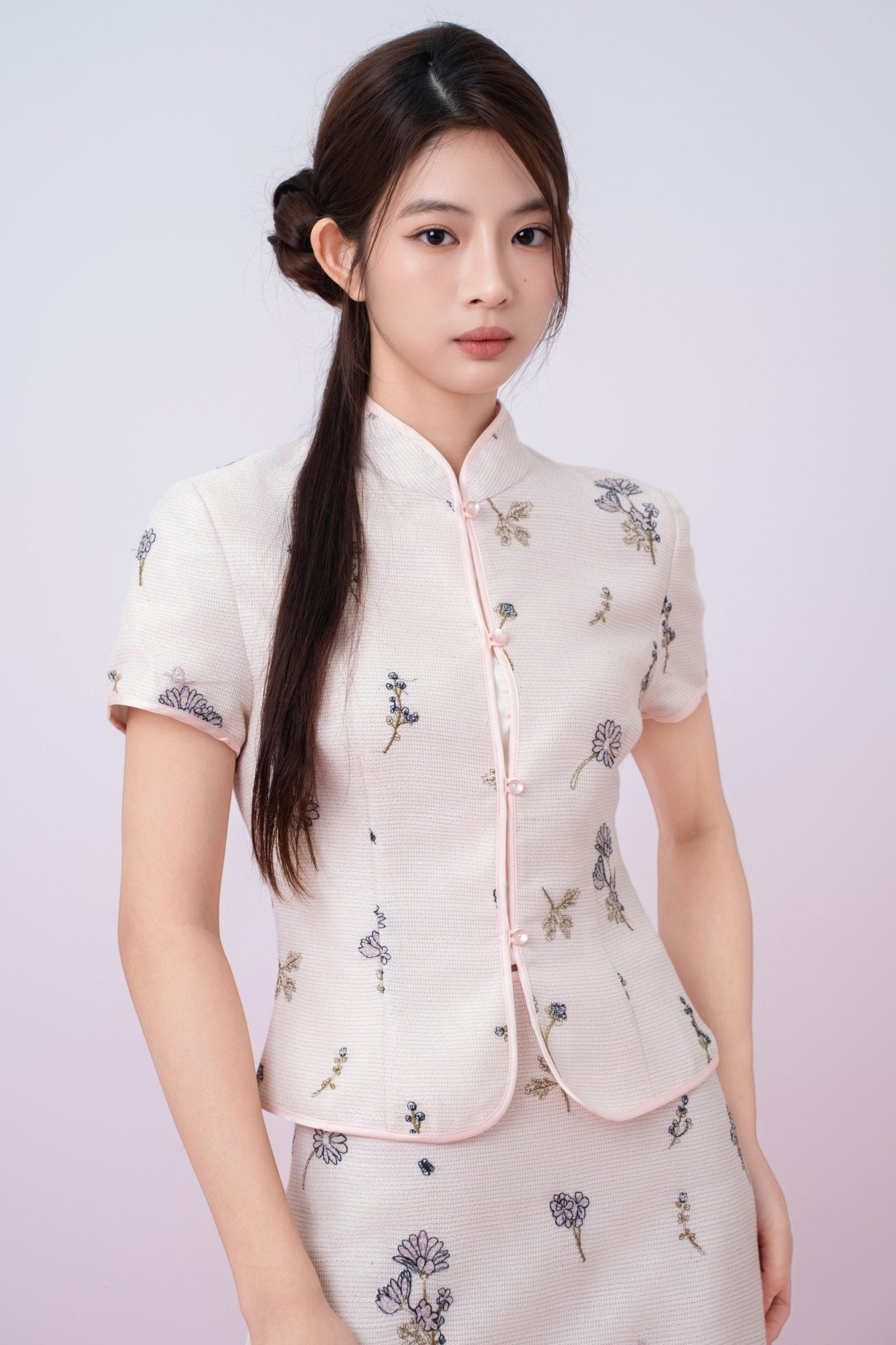 Kamari Soft Pink With Black Floral Embroidered Mandarin Collar Top - Nimisski