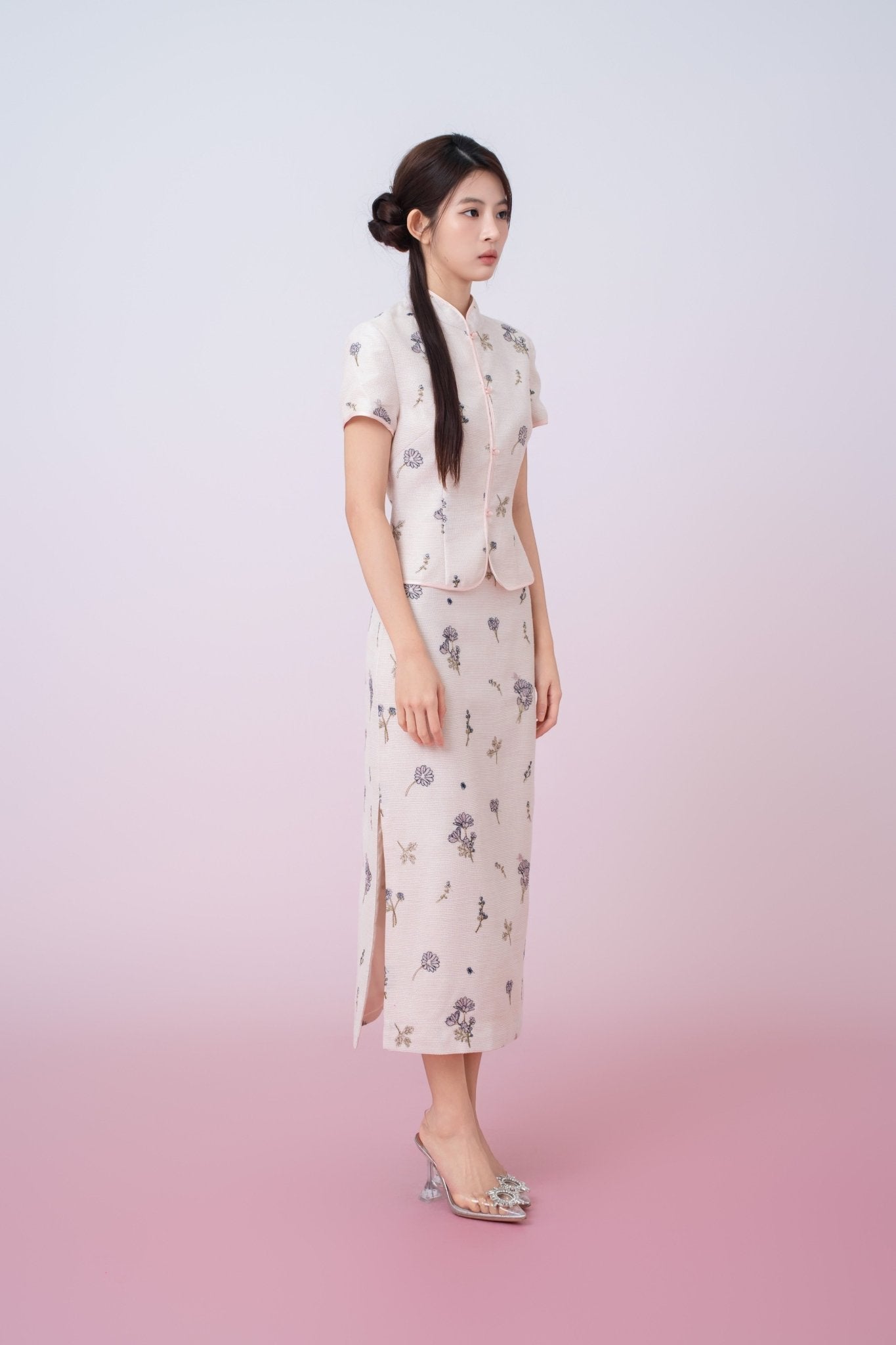 Kamari Soft Pink With Black Floral Embroidered Mandarin Collar Top - Nimisski