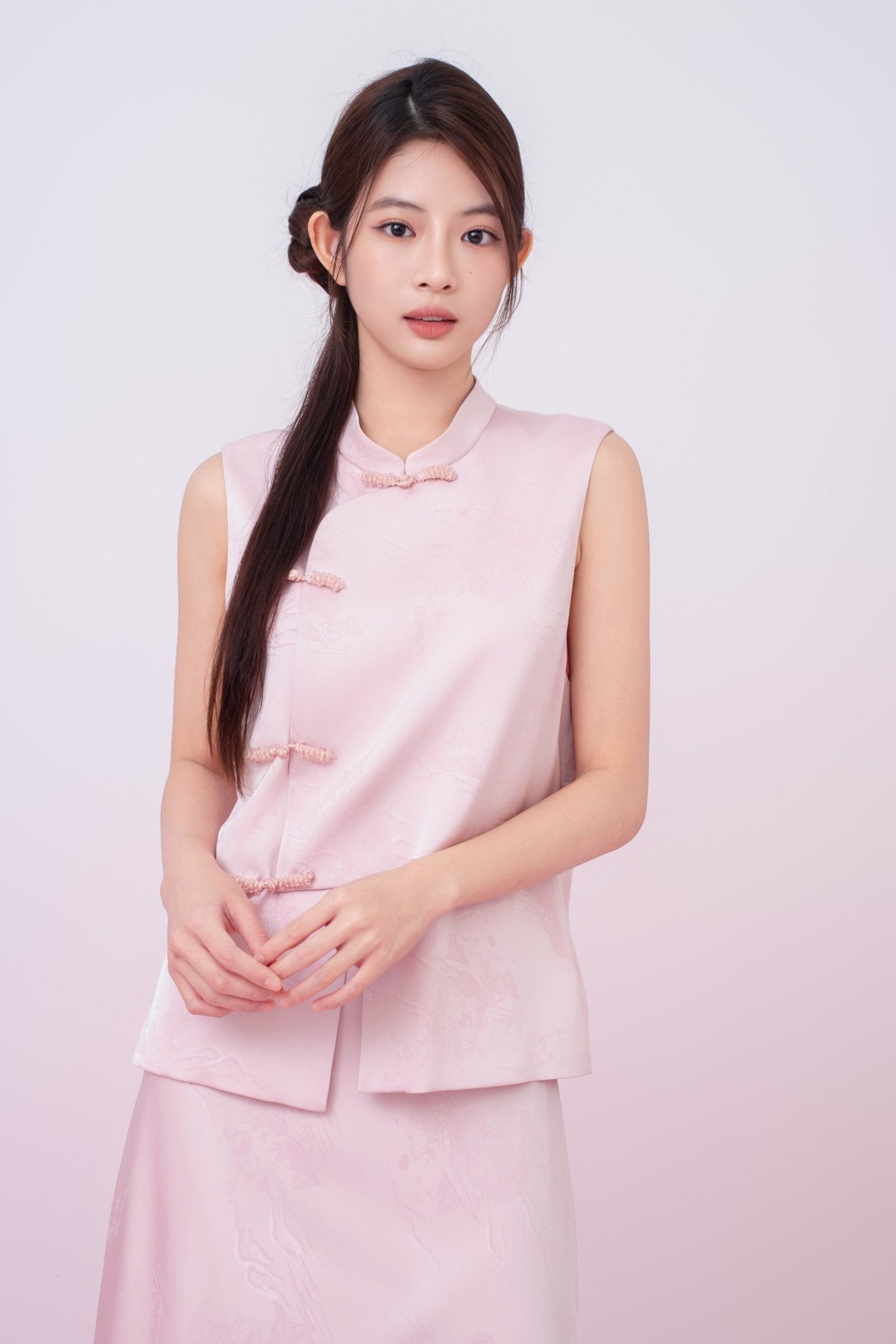 Kiyomi Light Pink Jacquard Sleeveless Mandarin Collar Top - Nimisski