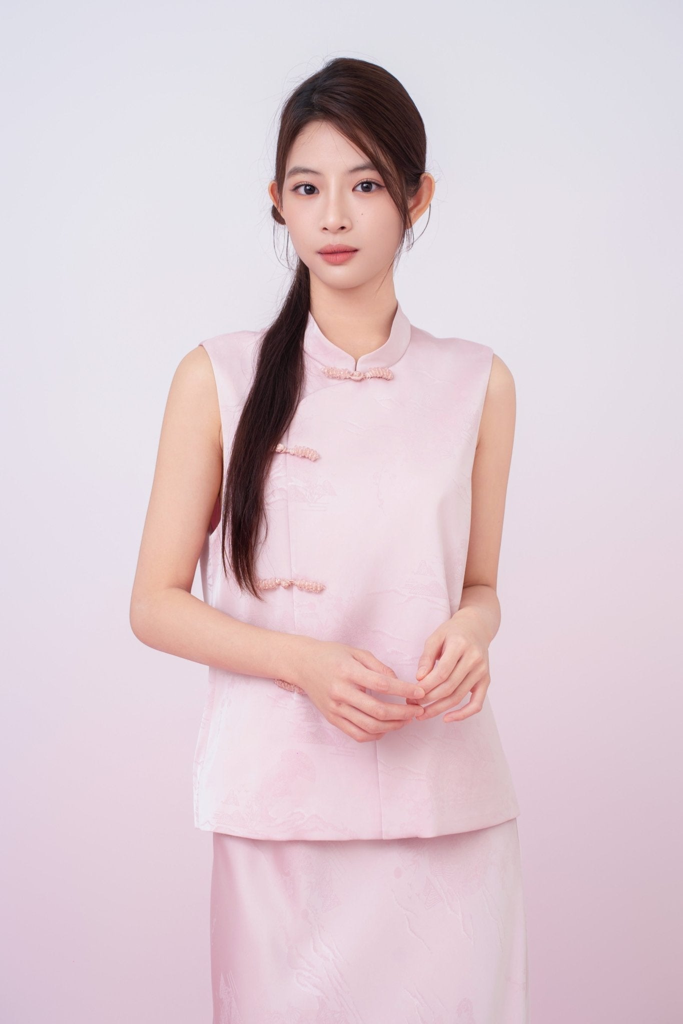 Kiyomi Light Pink Jacquard Sleeveless Mandarin Collar Top - Nimisski