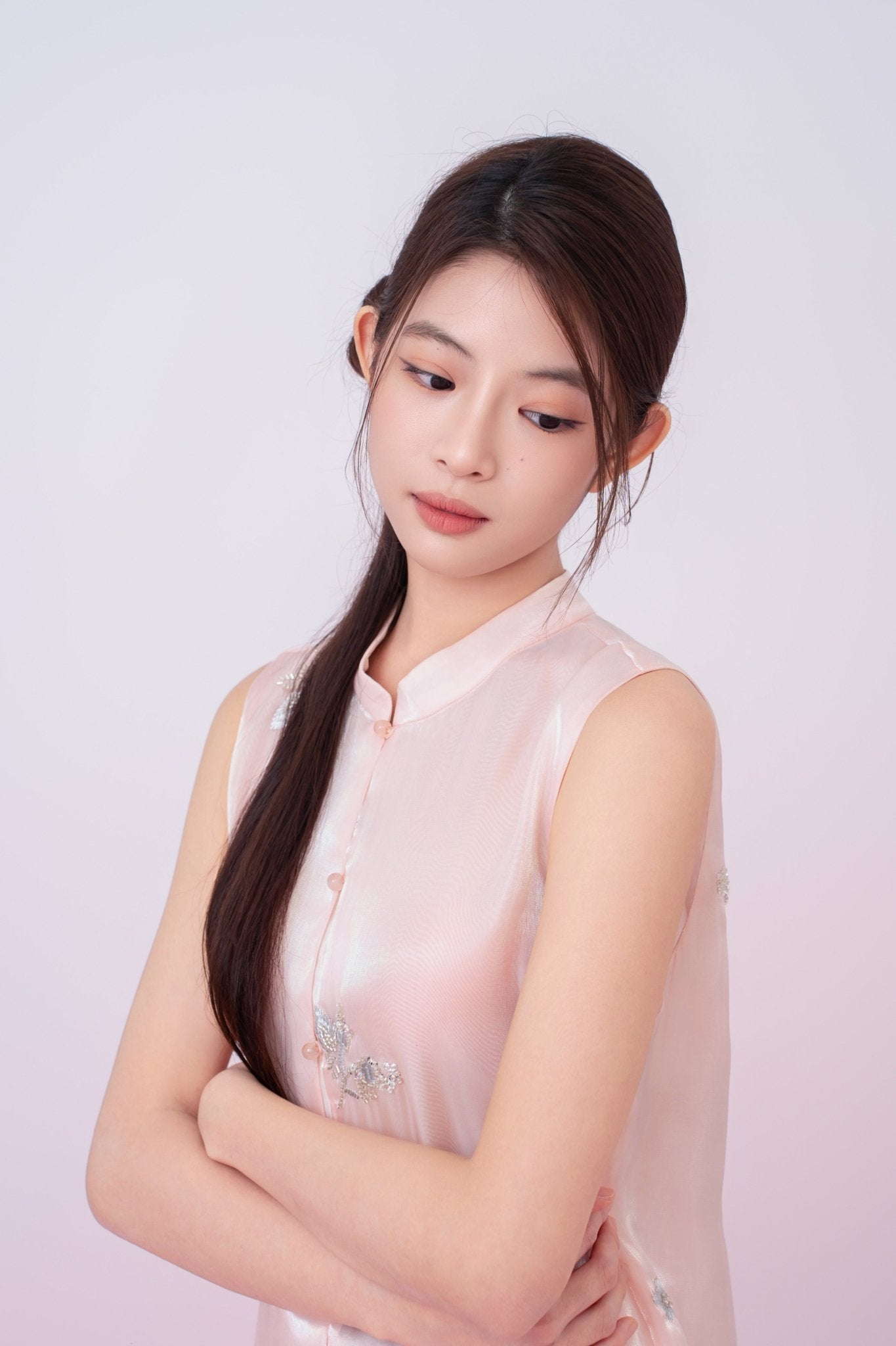 Kailyn Light Pink With Silver Beads Mandarin Collar Top - Nimisski