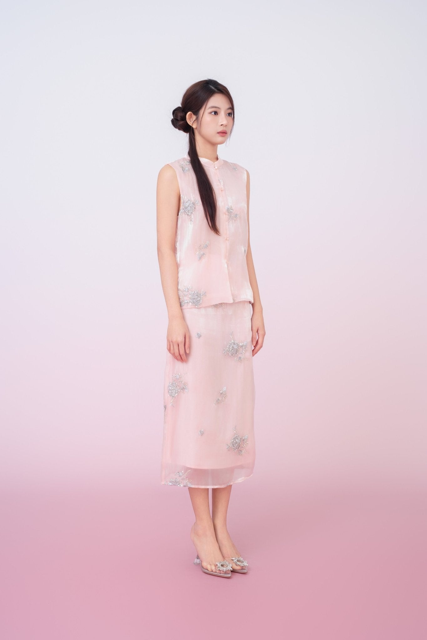 Kailyn Light Pink With Silver Beads Mandarin Collar Top - Nimisski
