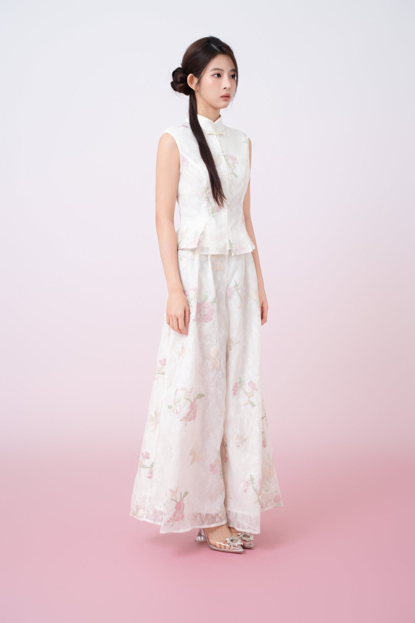 Kylee Ivory Floral Embroidery Straight - Leg Pants - Nimisski