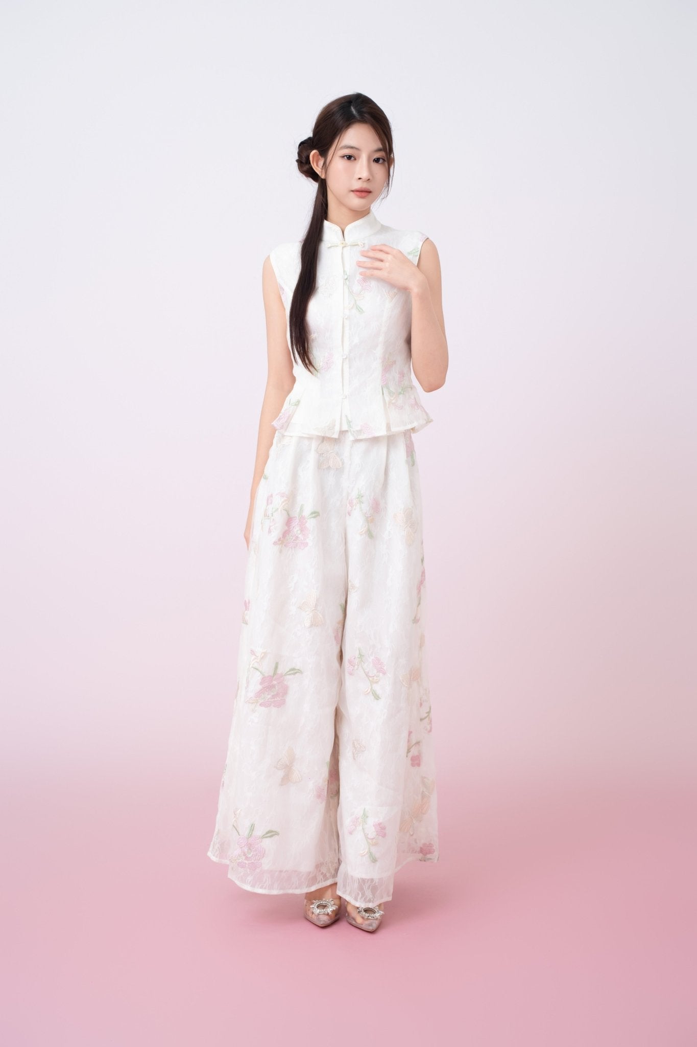 Kylee Ivory Floral Embroidery Straight - Leg Pants - Nimisski