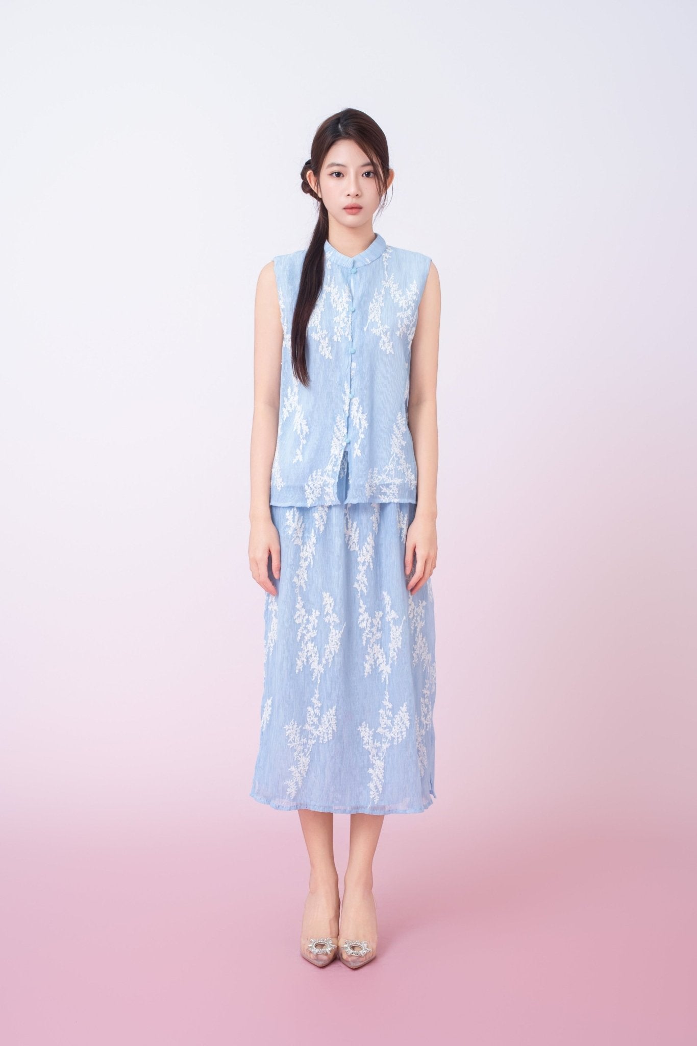 Kyla Light Blue With White Floral Midi Skirt - Nimisski