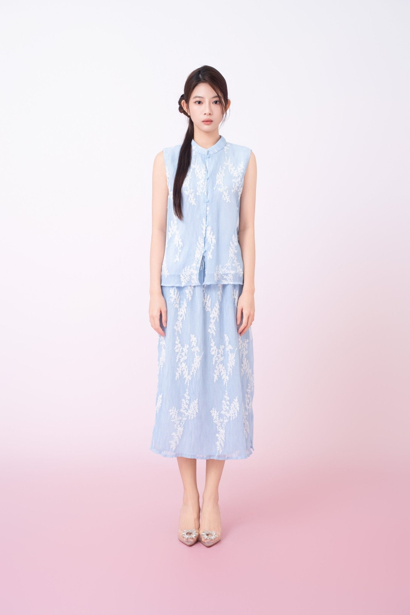 Kyla Light Blue With White Floral Midi Skirt - Nimisski