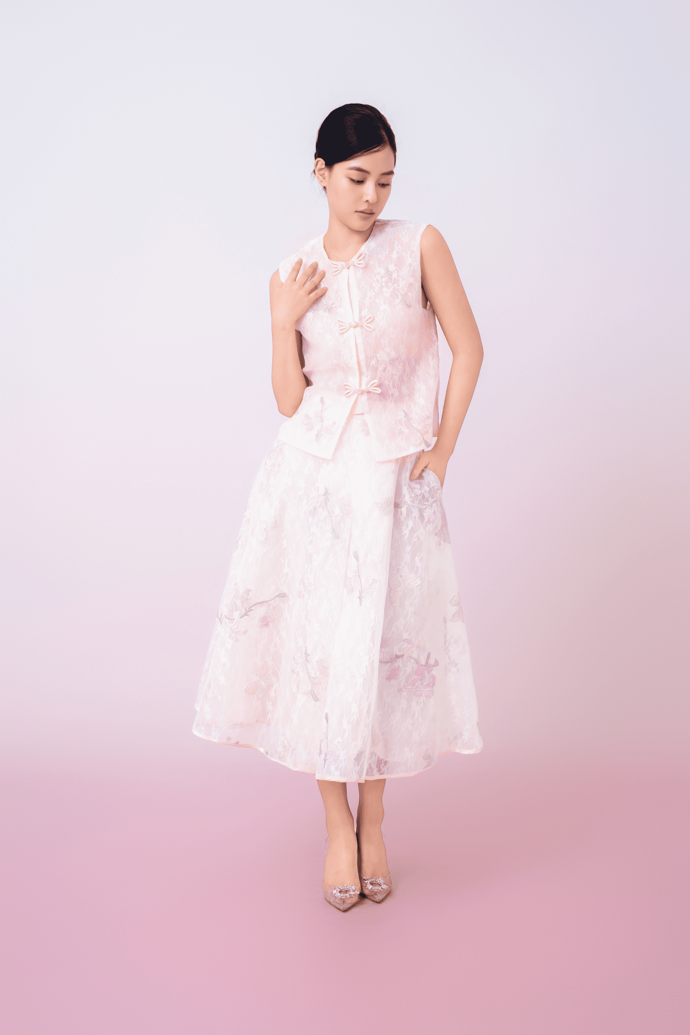 Kiera Light Pink Floral Embroidery A - Line Skirt - Nimisski