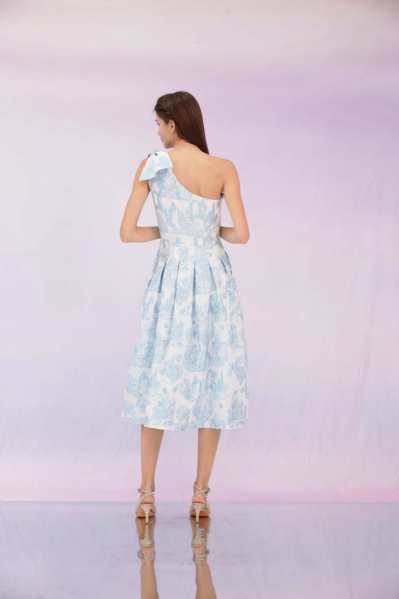 Gwenette Light Blue Embroidery White Dress
