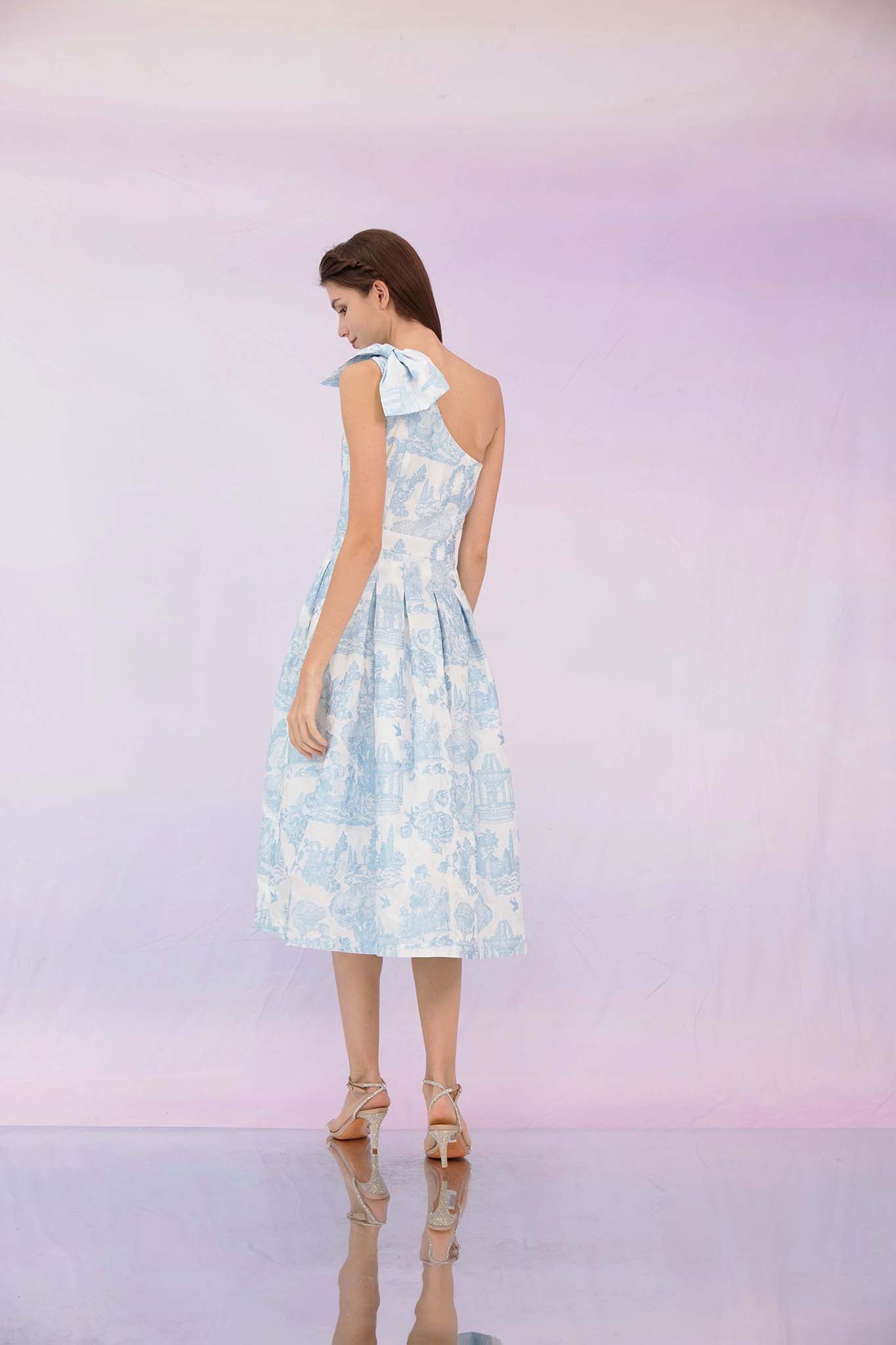 Gwenette Light Blue Embroidery White Dress