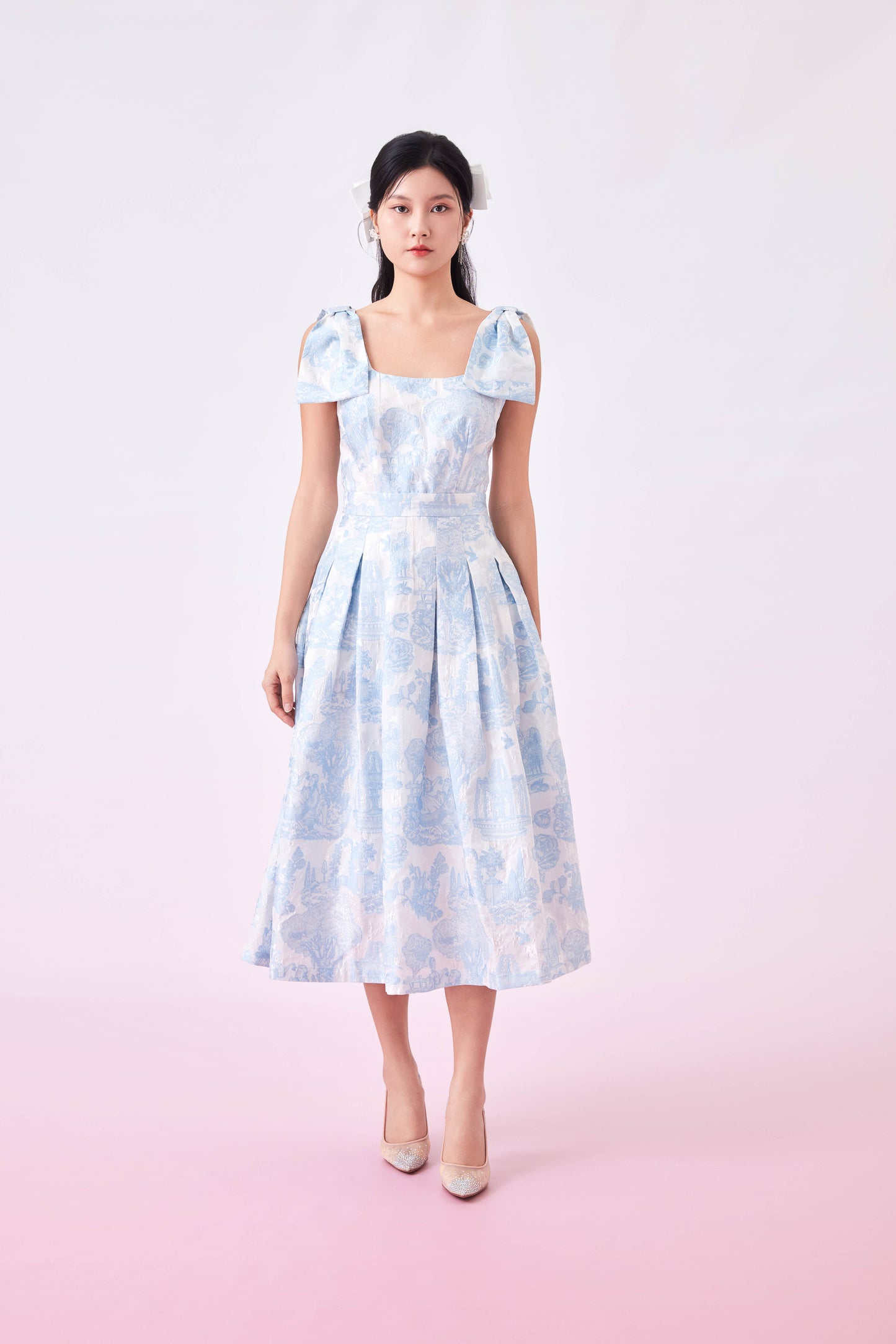 Gwenn Light Blue Print U-Neck Dress