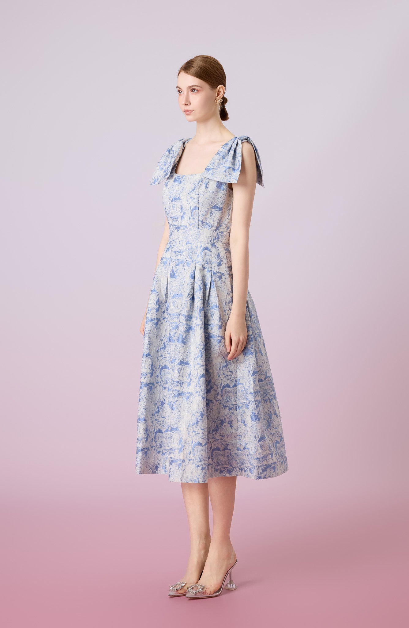 Gwenn White Animal Print In Blue Dress