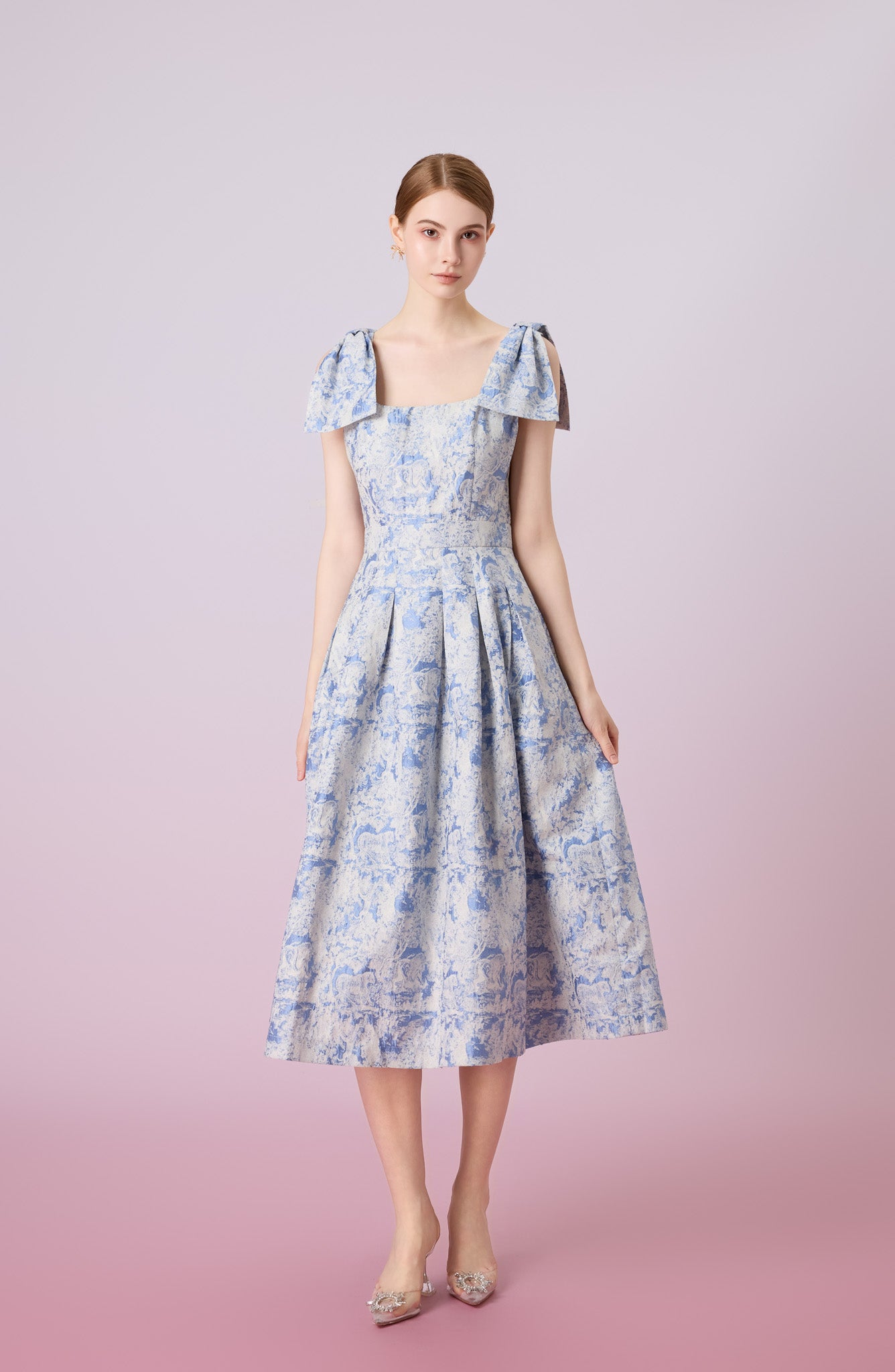 Gwenn White Animal Print In Blue Dress