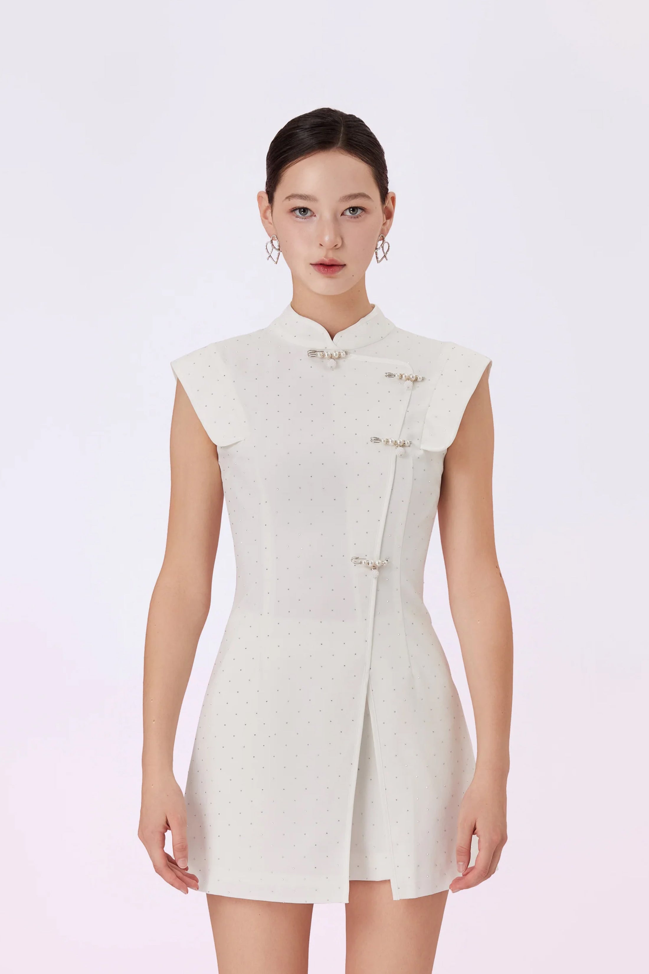 Galathea White Cheongsam Sleeveless Top