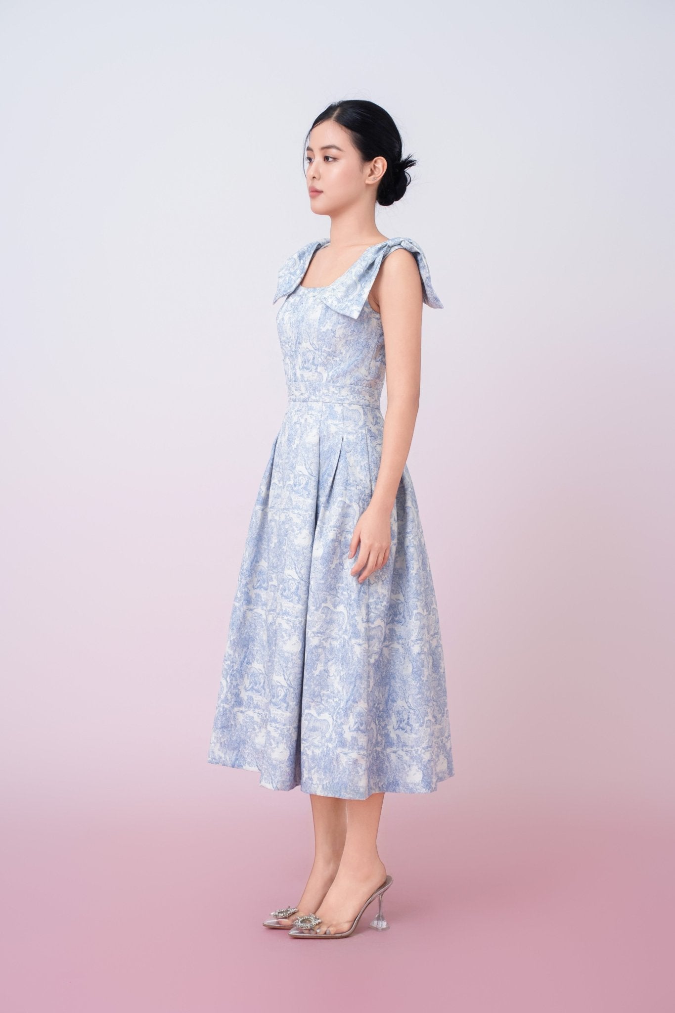 Gwenn Blue Animal Print In White Dress - Nimisski