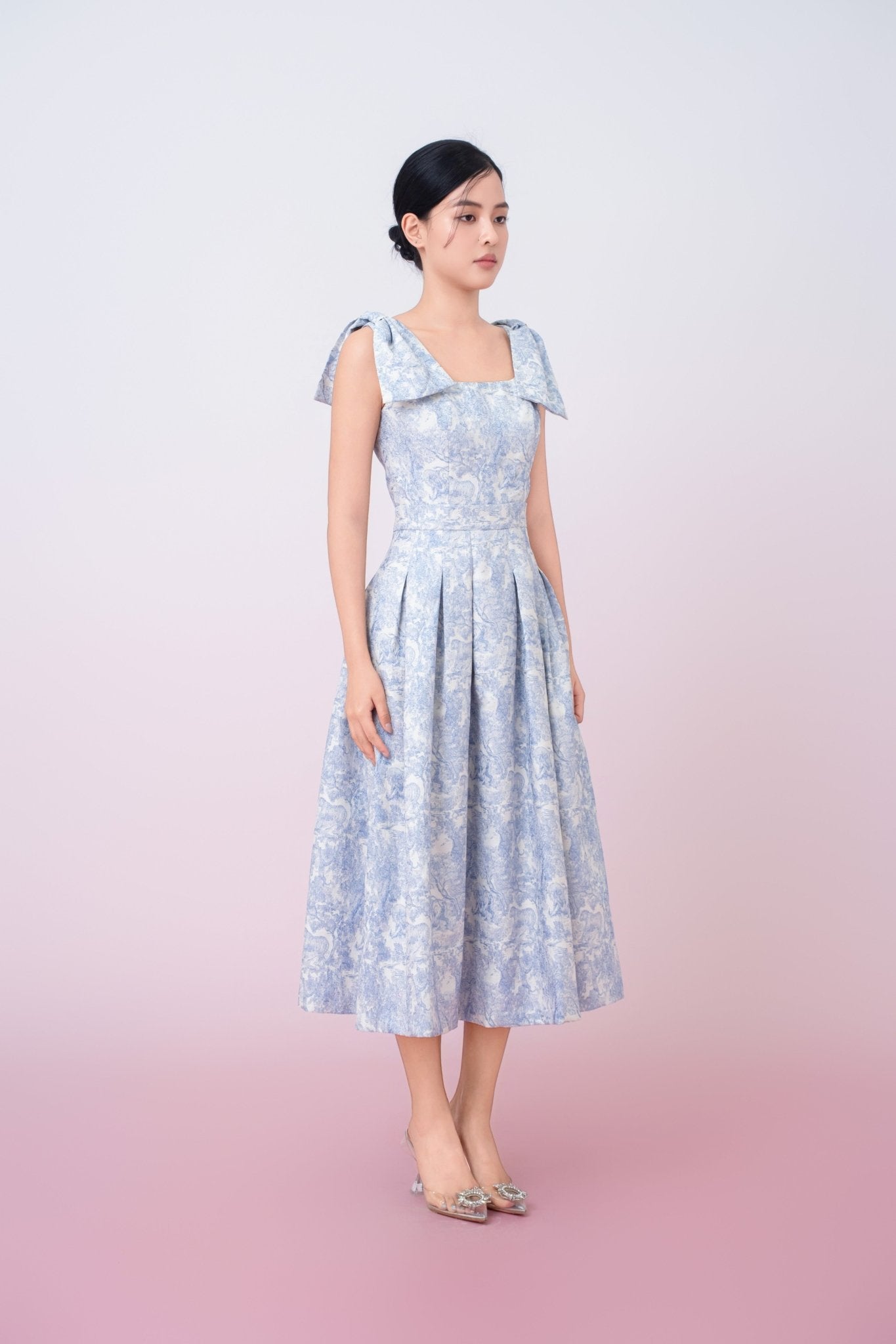 Gwenn Blue Animal Print In White Dress - Nimisski