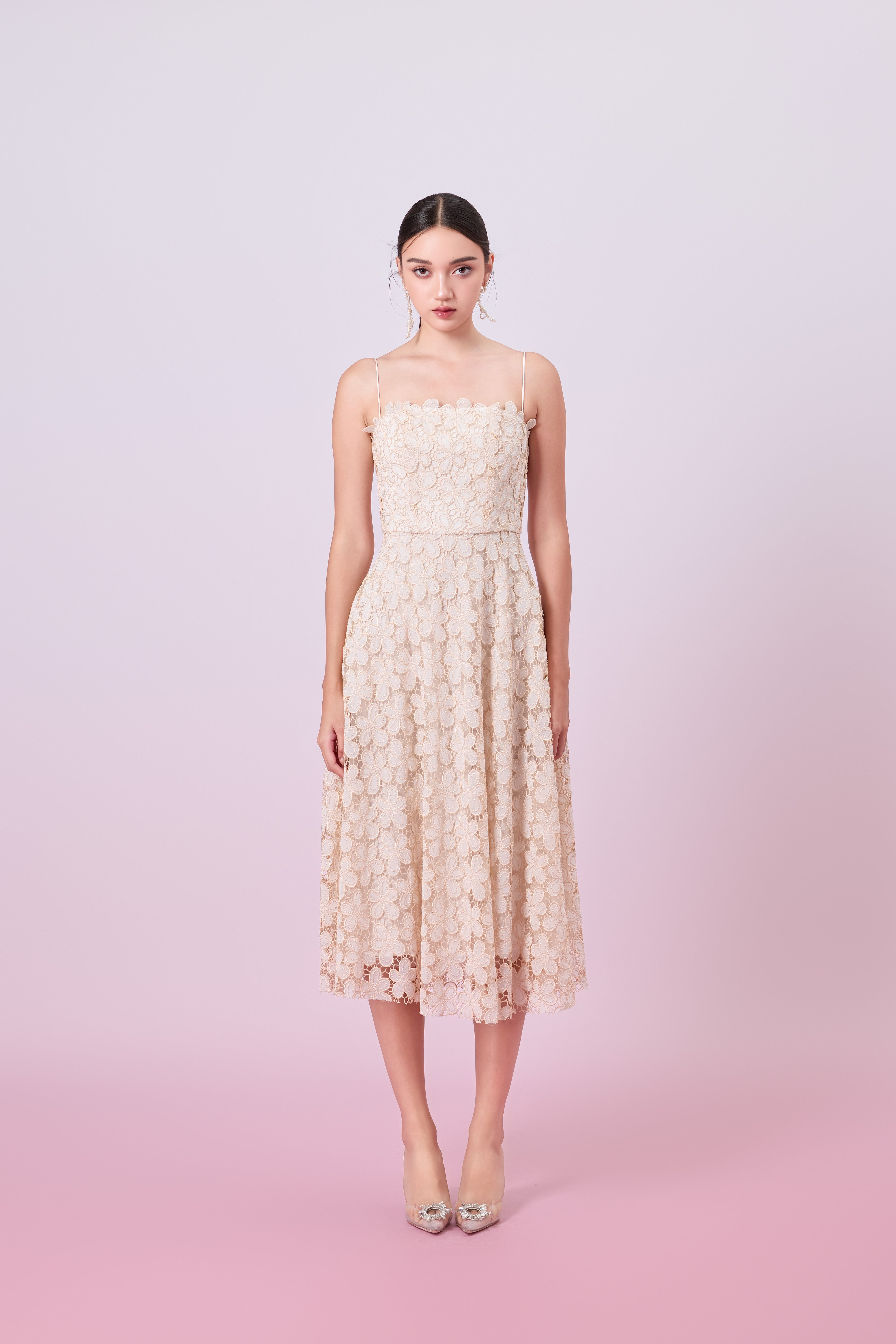 Juelline Beige Flower Lace Long Dress