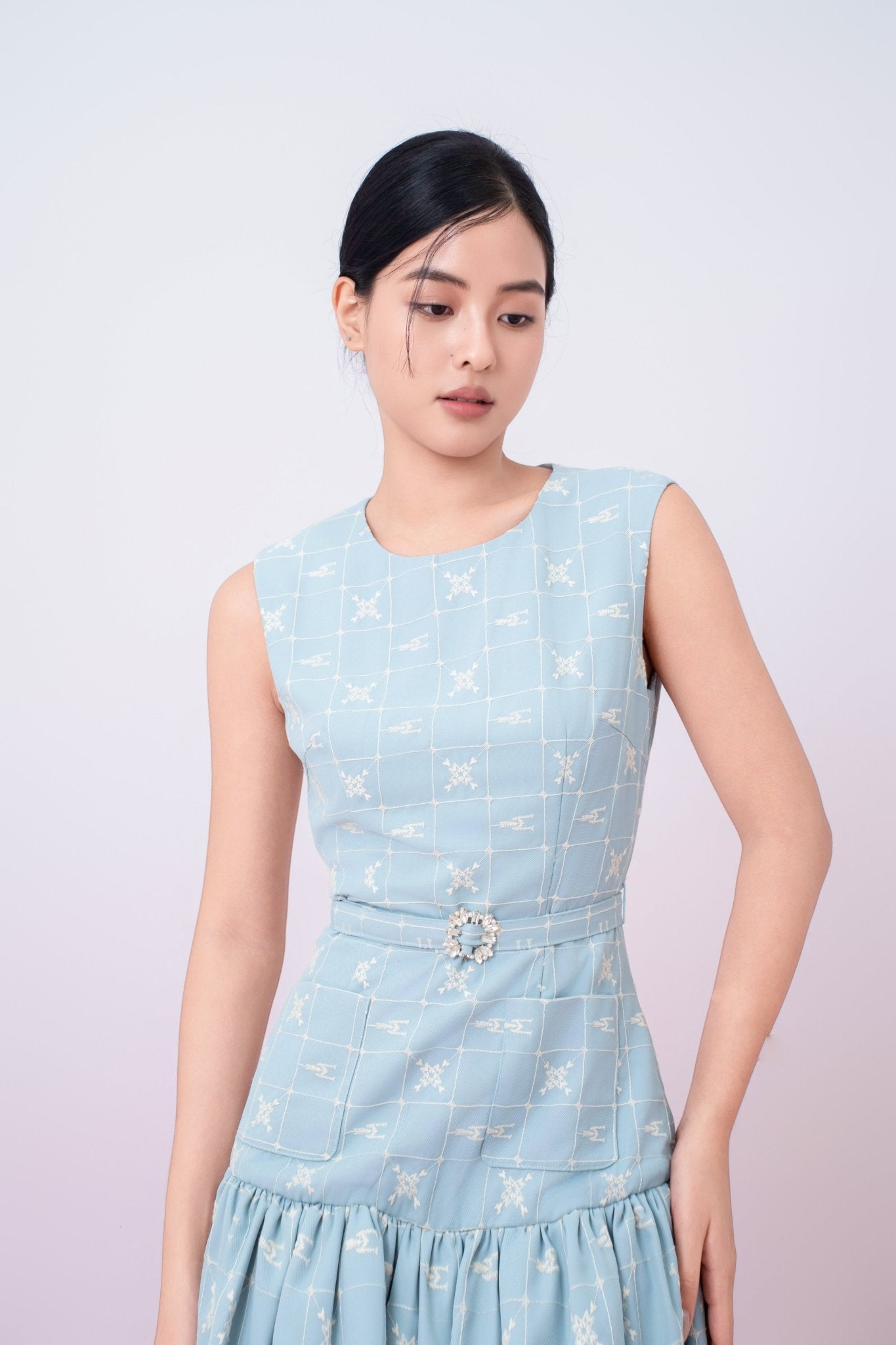 Jean Light Blue Embroidered Bubble Dress - Nimisski