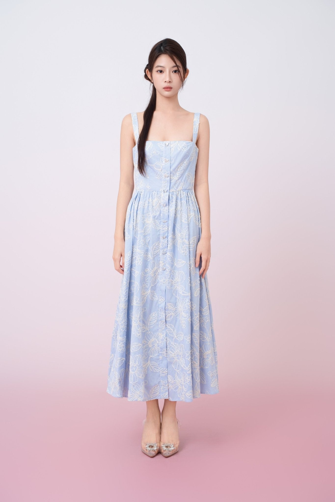 Jaquelynn Cream Floral Emb In Light Blue Button - Front Dress - Nimisski
