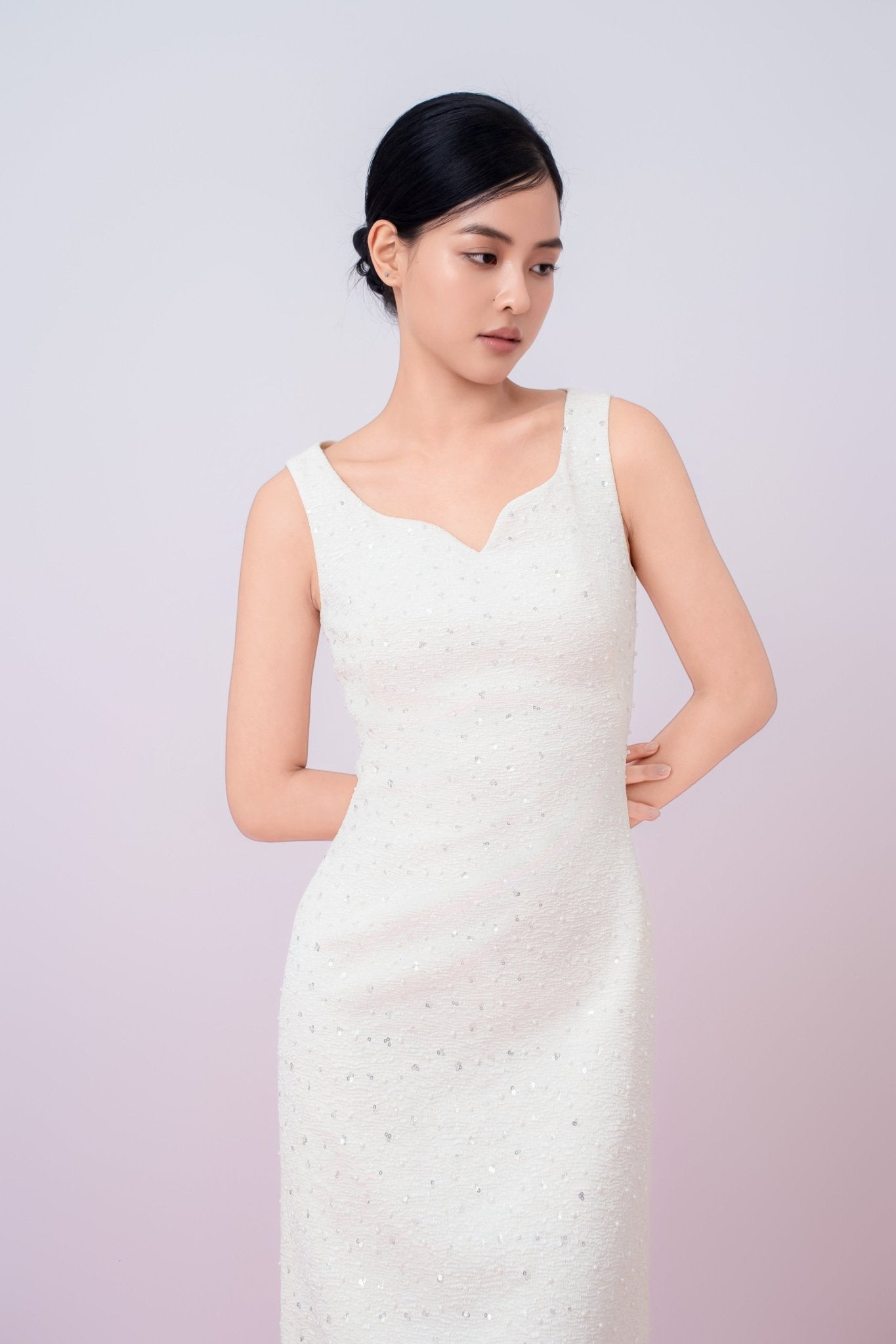 Joely Cream Embellished Shealth Dress - Nimisski