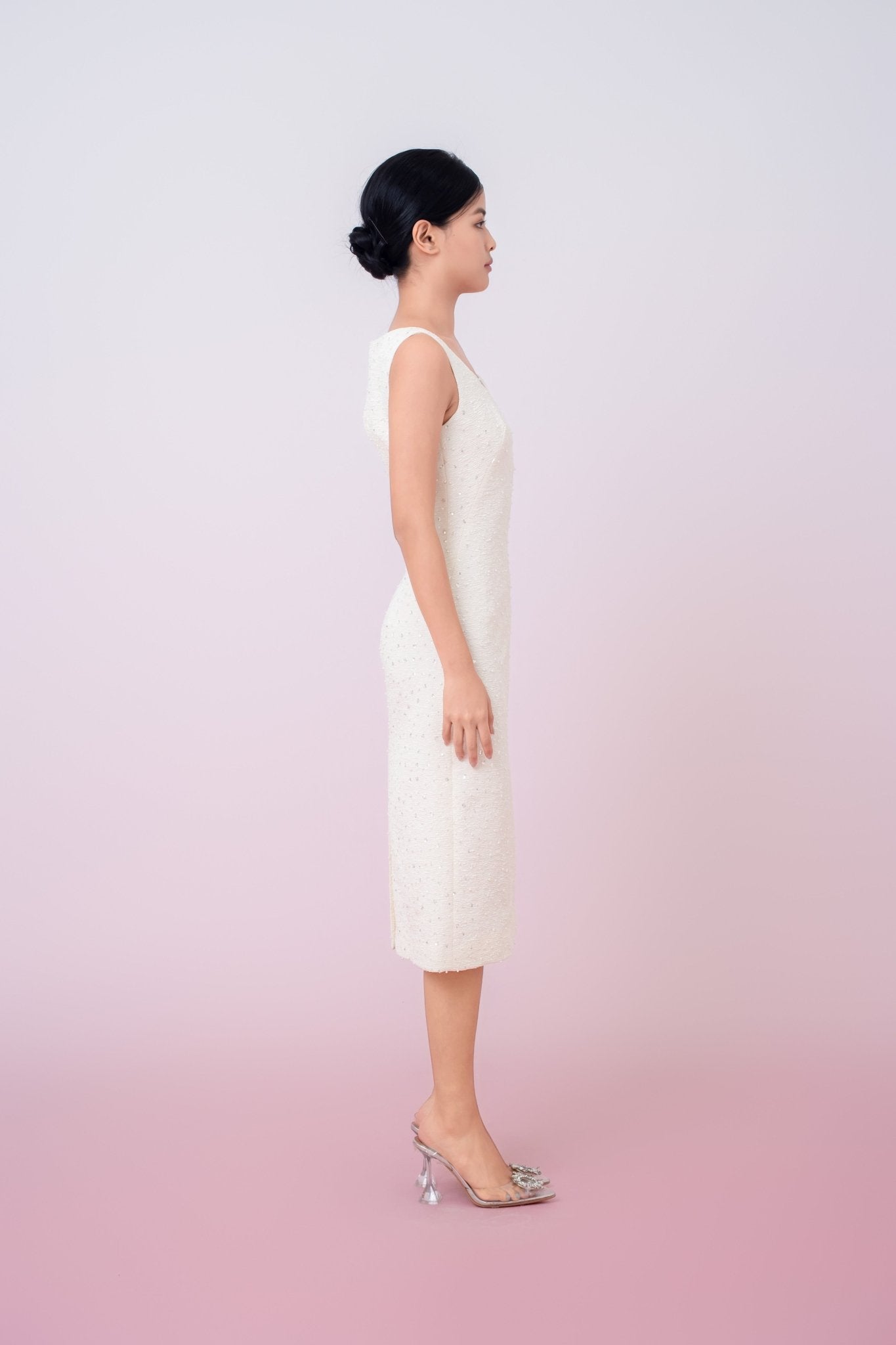 Joely Cream Embellished Shealth Dress - Nimisski