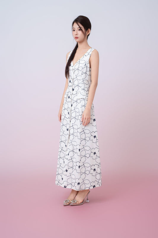 Geertje Floral Embroidery In White Button Down Dress - Nimisski