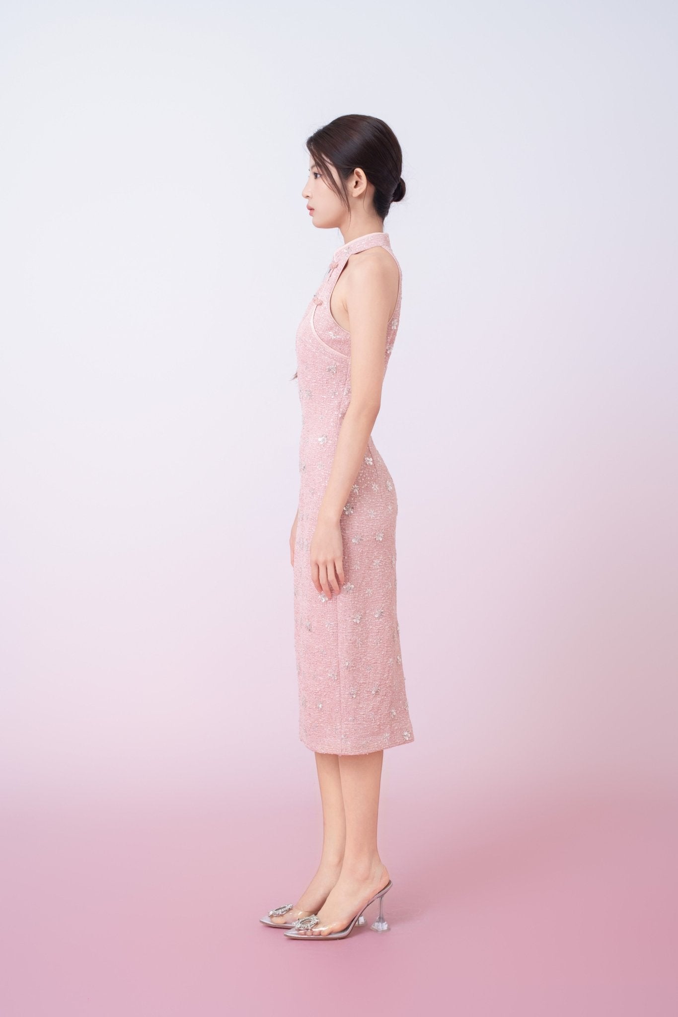 Gavraila Pink Tweed With Embellishments Cheongsam Dress - Nimisski