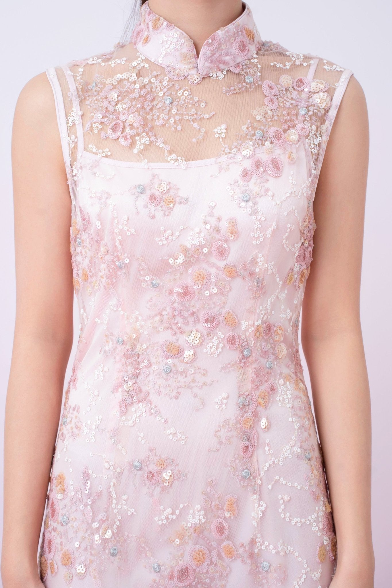 Kimber Light Pink Floral Sequins Sleeveless Cheongsam Dress - Nimisski
