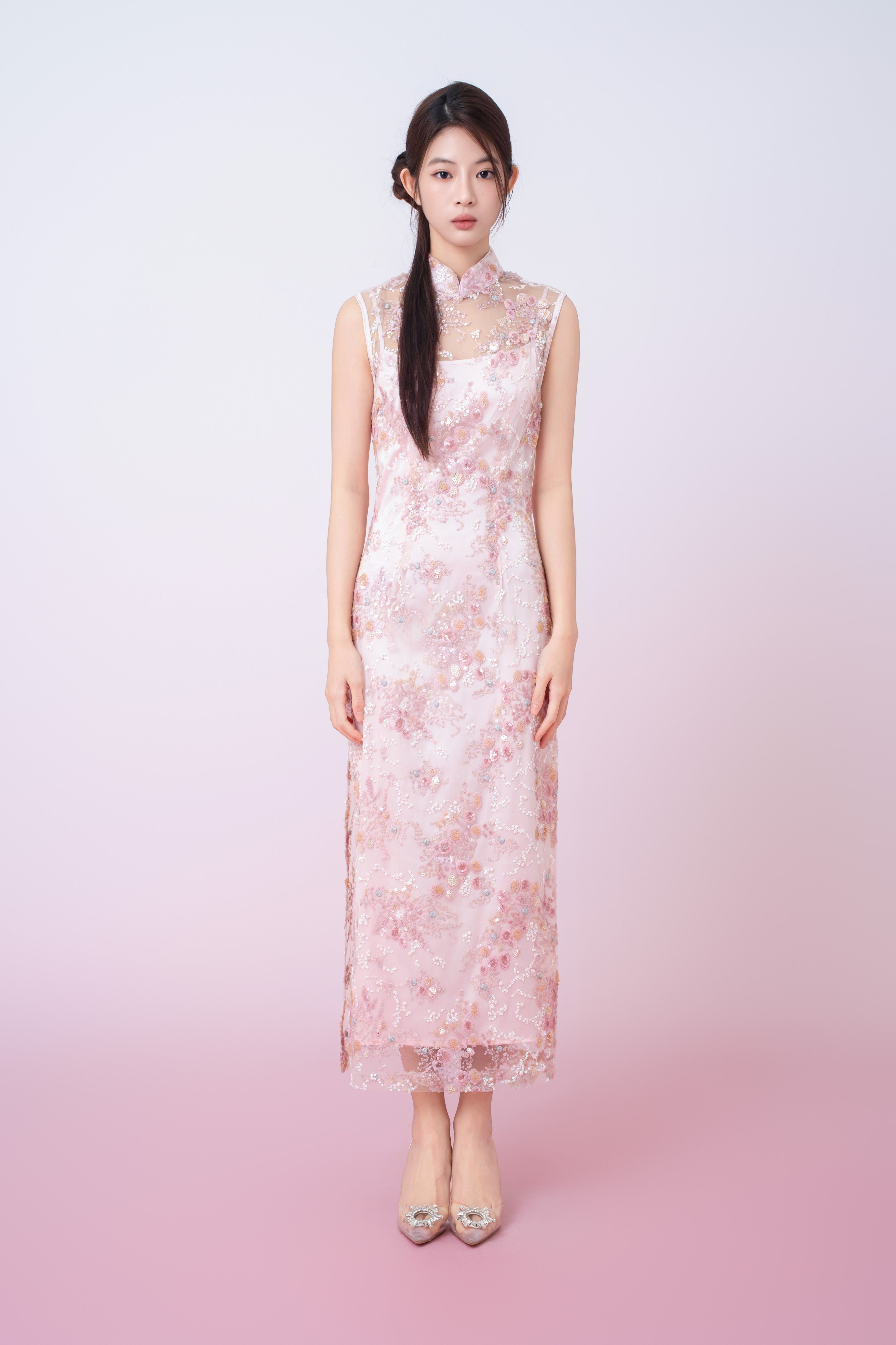Kimber Light Pink Floral Sequins Sleeveless Cheongsam Dress