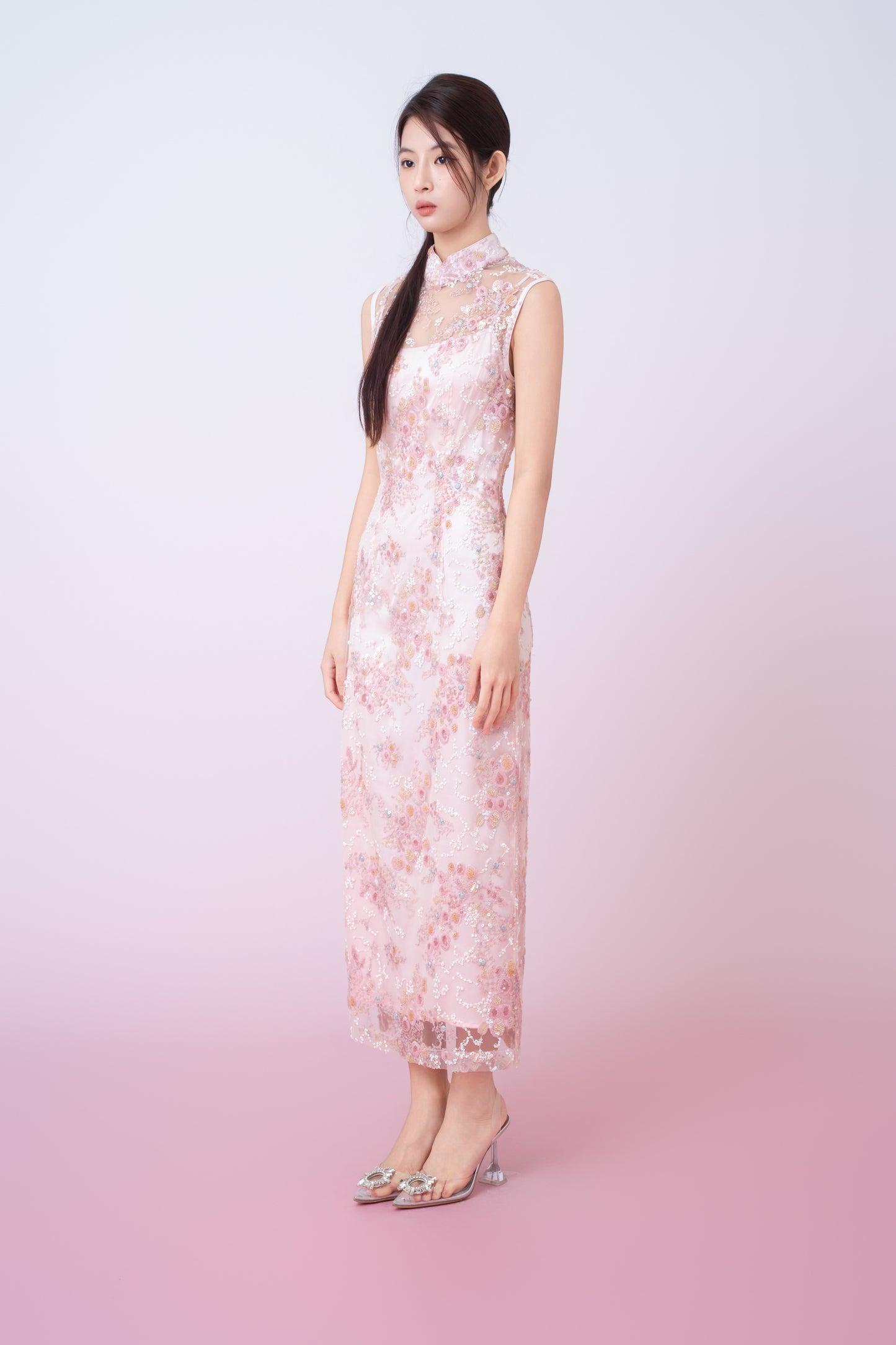 Kimber Light Pink Floral Sequins Sleeveless Cheongsam Dress