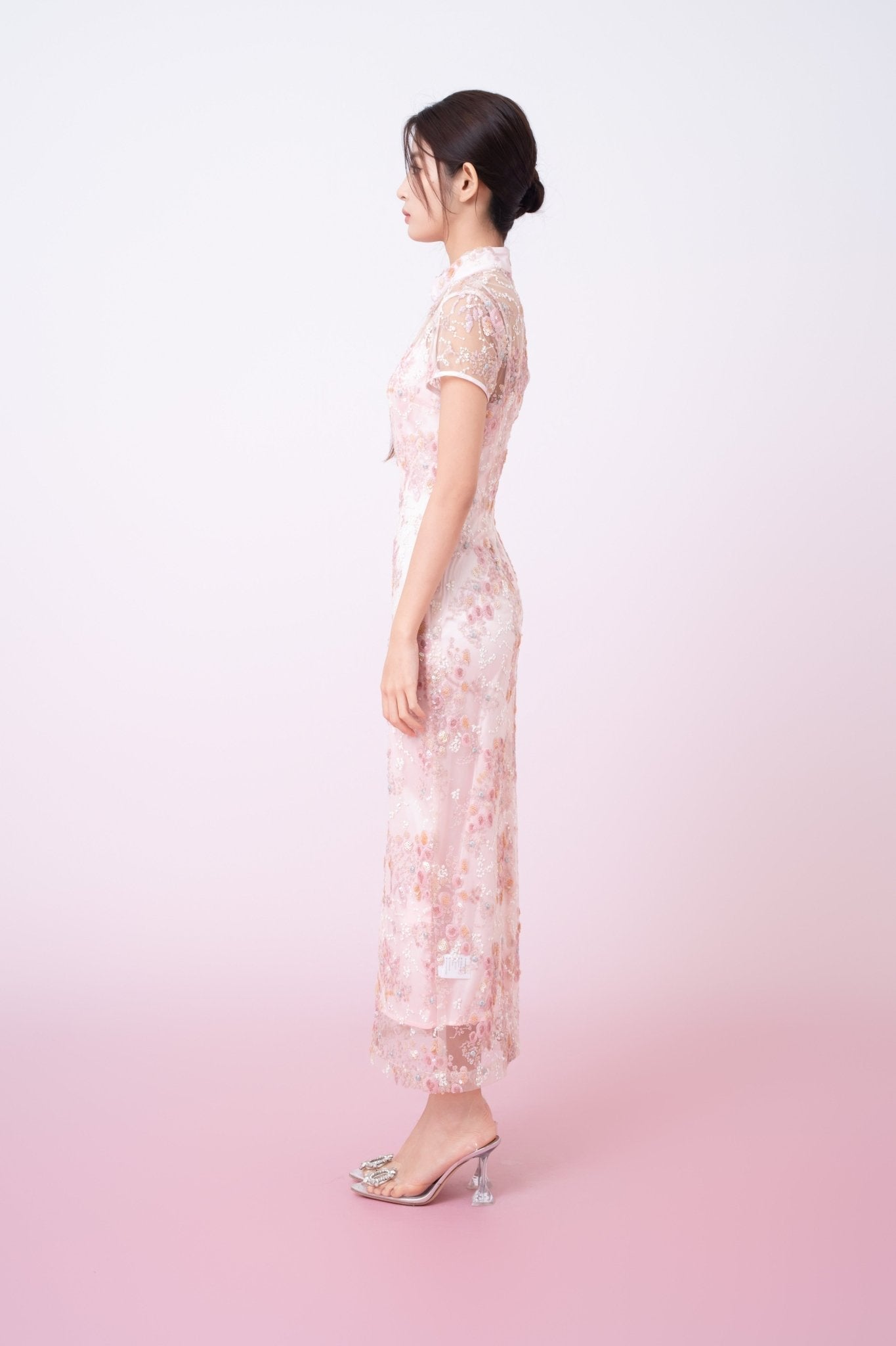 Kimber Light Pink Floral Sequins Cheongsam Dress - Nimisski