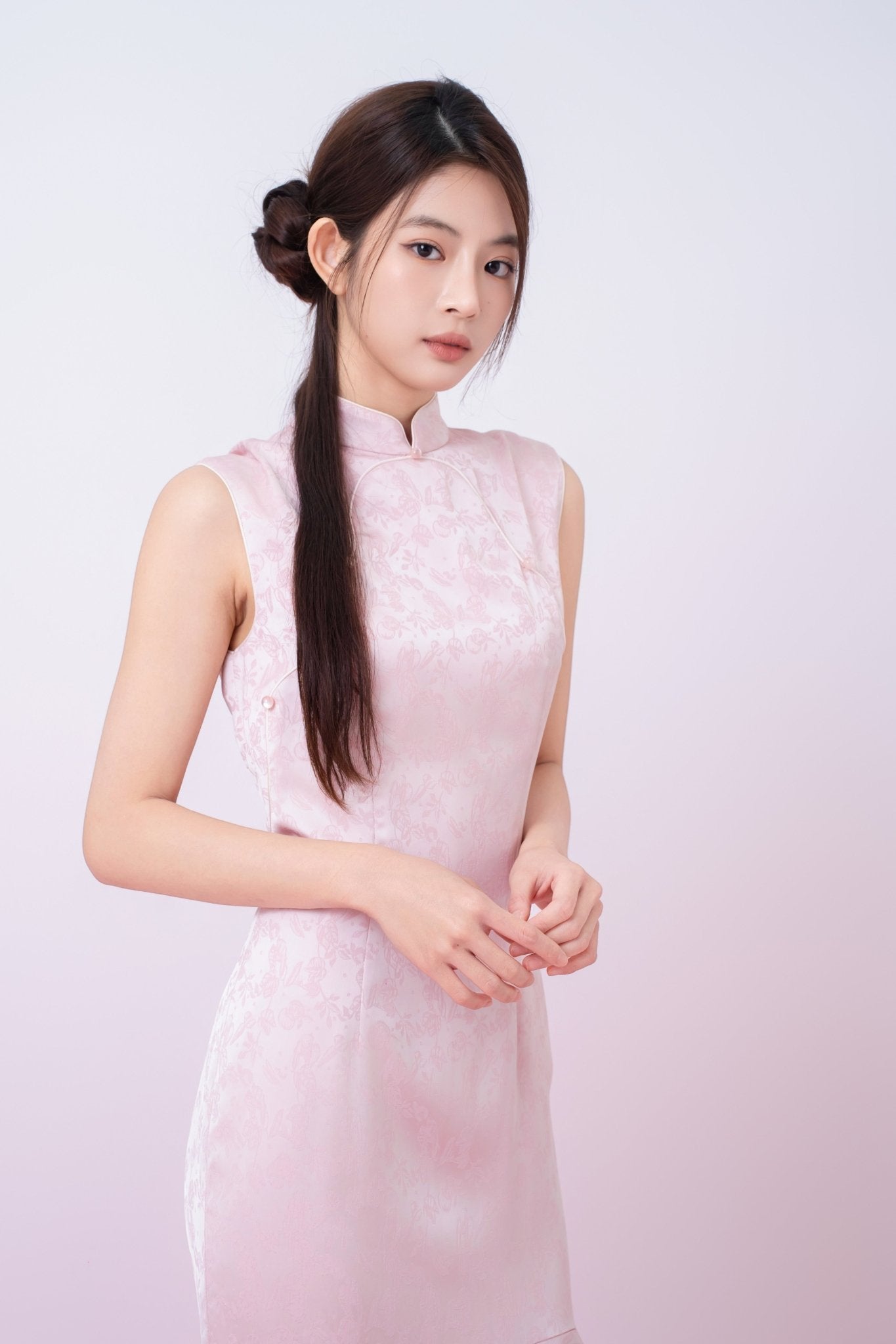 Kynlee Pink Jacquard Mandarin Collar Mermaid Cheongsam Dress - Nimisski