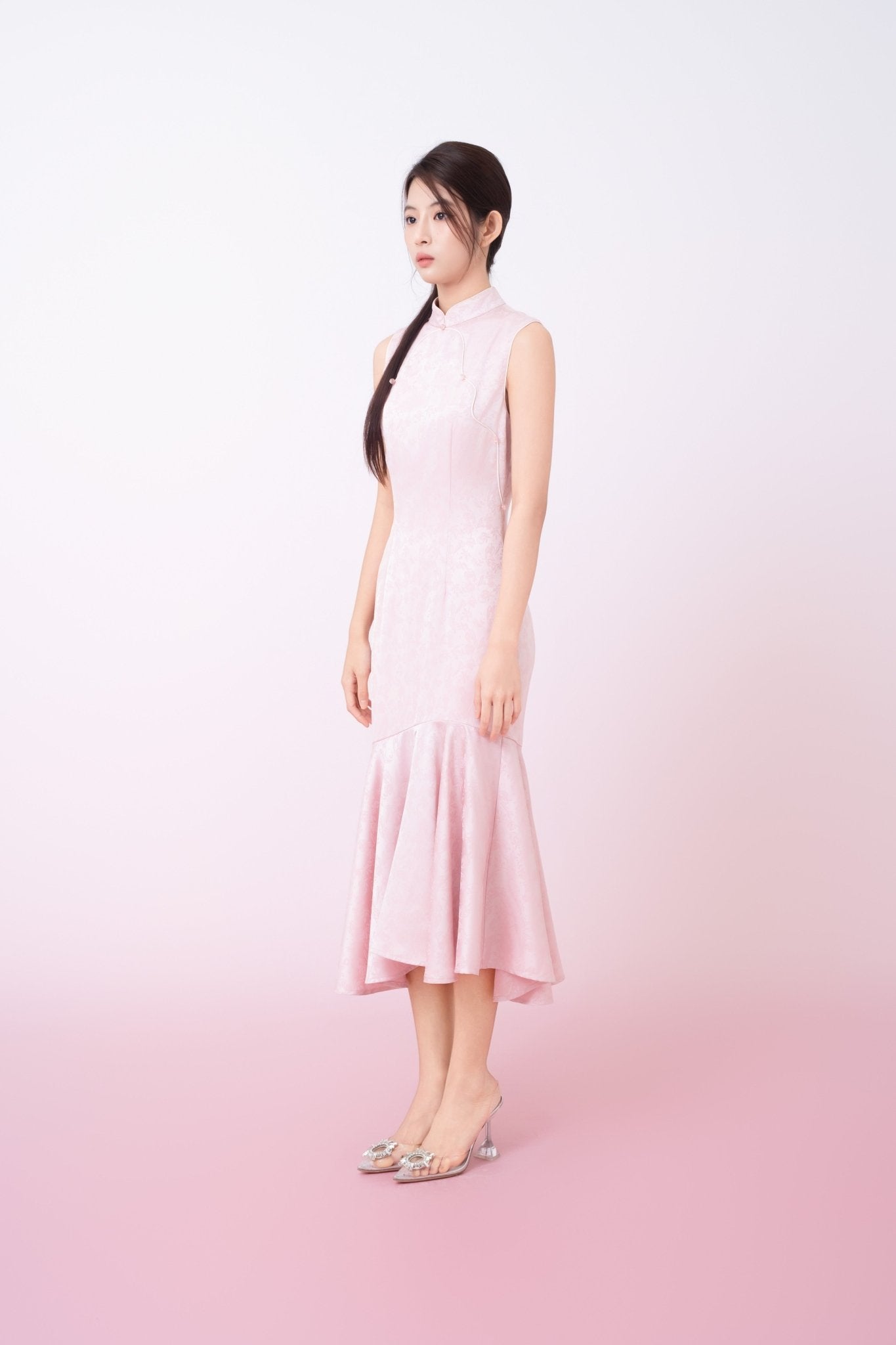 Kynlee Pink Jacquard Mandarin Collar Mermaid Cheongsam Dress - Nimisski