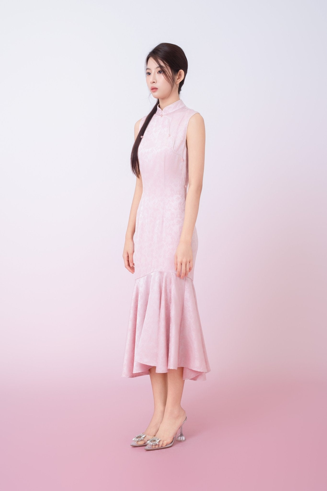 Kynlee Pink Jacquard Mandarin Collar Mermaid Cheongsam Dress - Nimisski