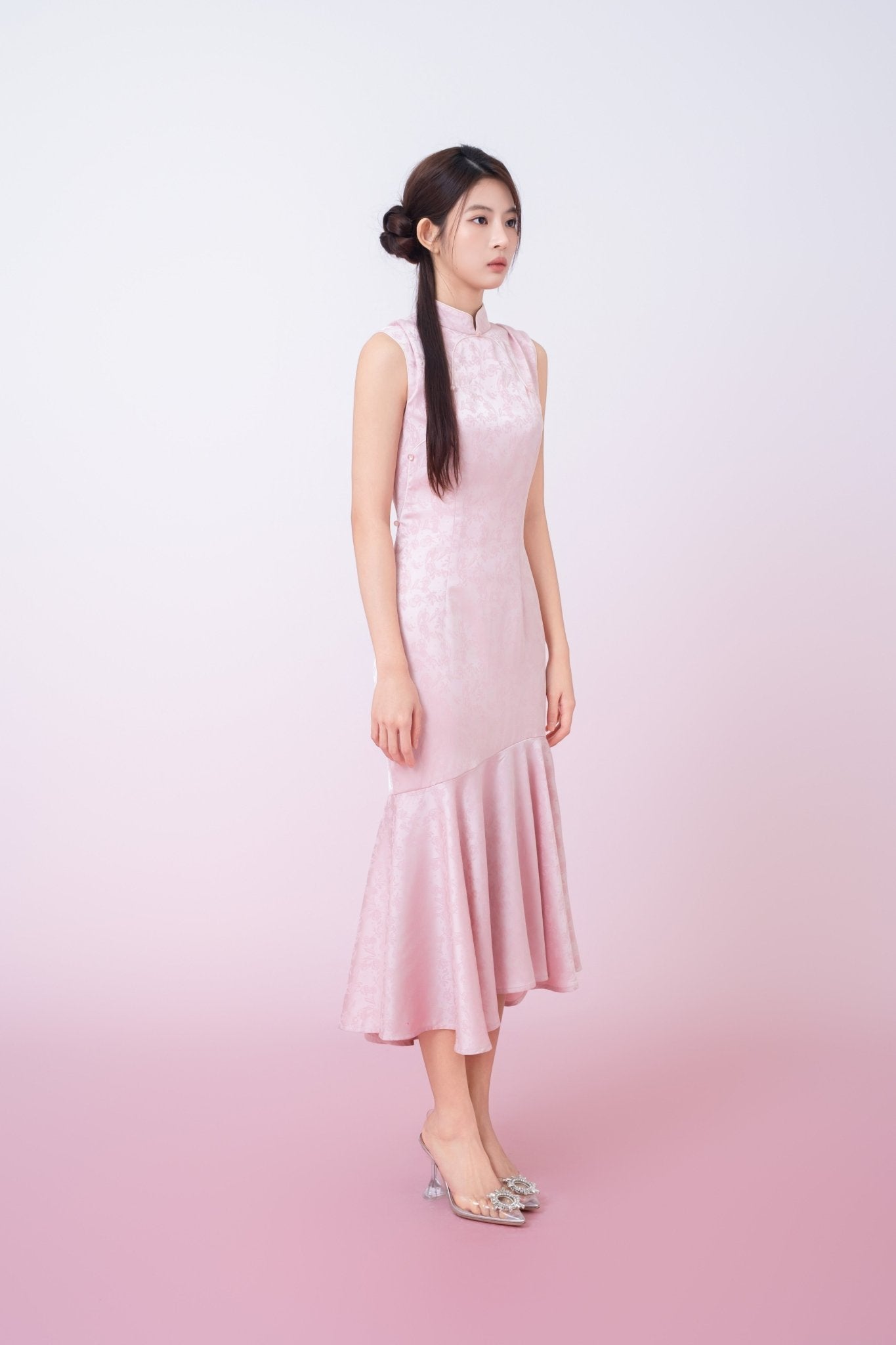 Kynlee Pink Jacquard Mandarin Collar Mermaid Cheongsam Dress - Nimisski
