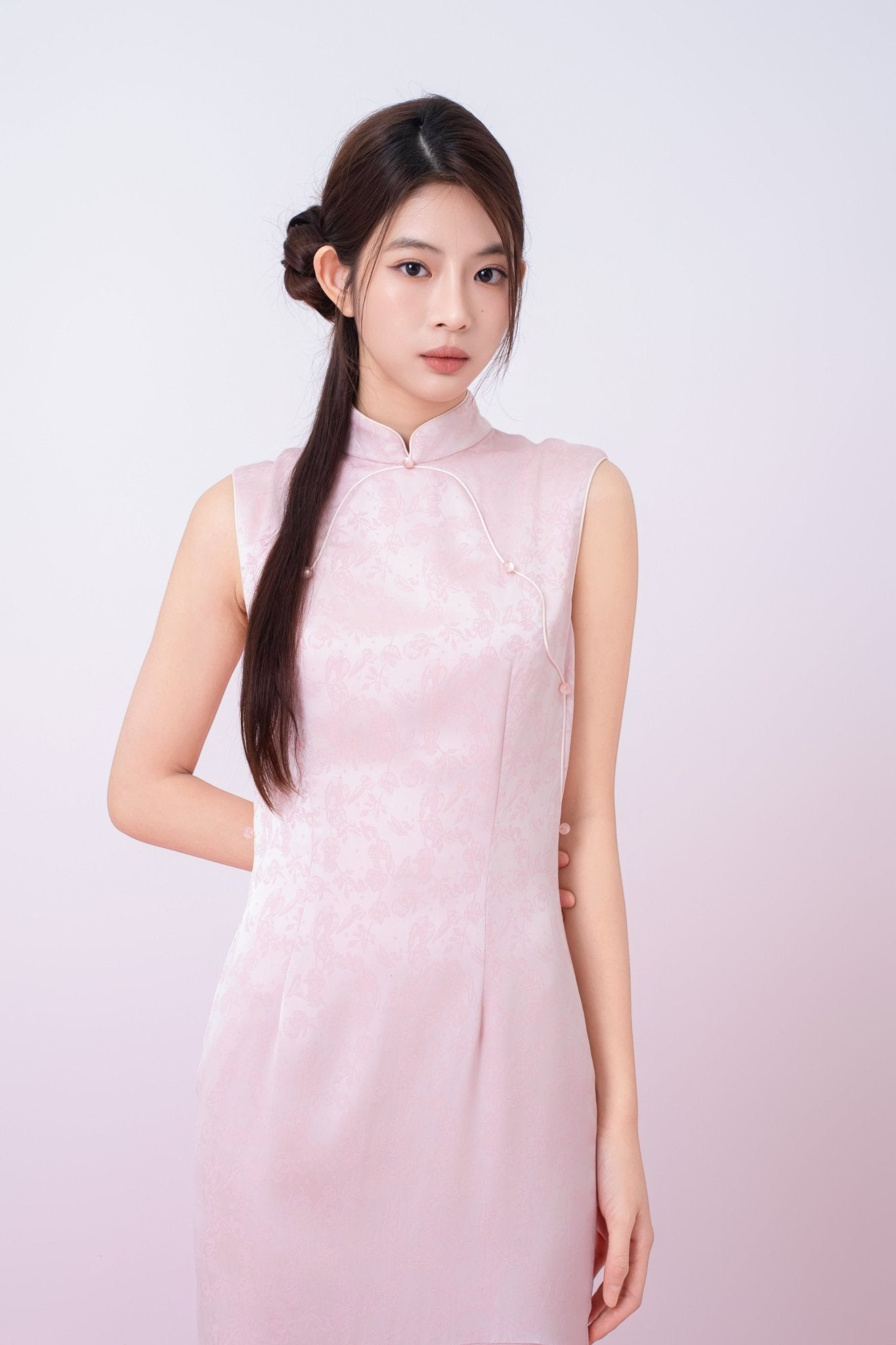 Kynlee Pink Jacquard Mandarin Collar Mermaid Cheongsam Dress - Nimisski