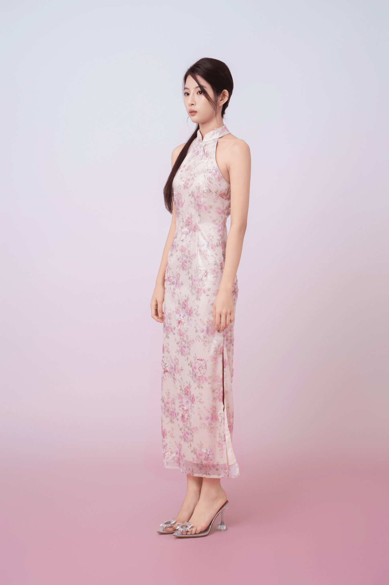 Kimora Cream Floral Sequined Halter Neck Cheongsam Dress - Nimisski