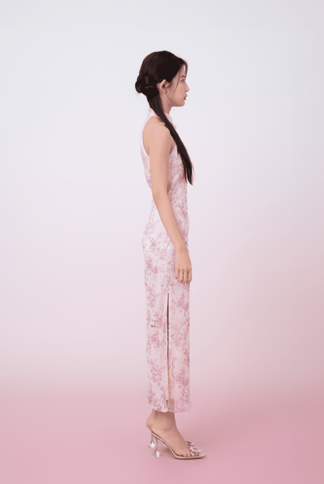 Kimora Cream Floral Sequined Halter Neck Cheongsam Dress - Nimisski