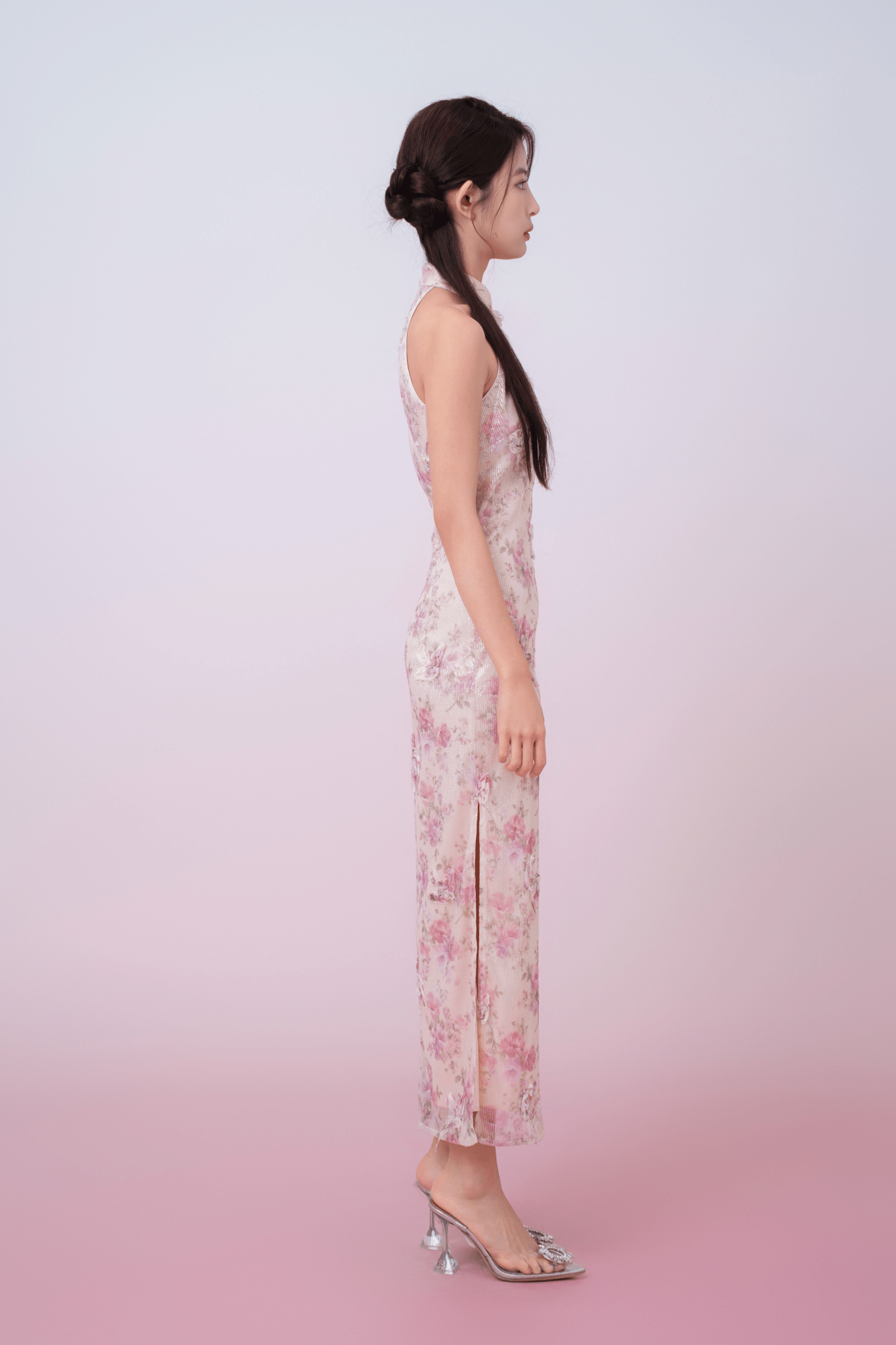 Kimora Cream Floral Sequined Halter Neck Cheongsam Dress - Nimisski