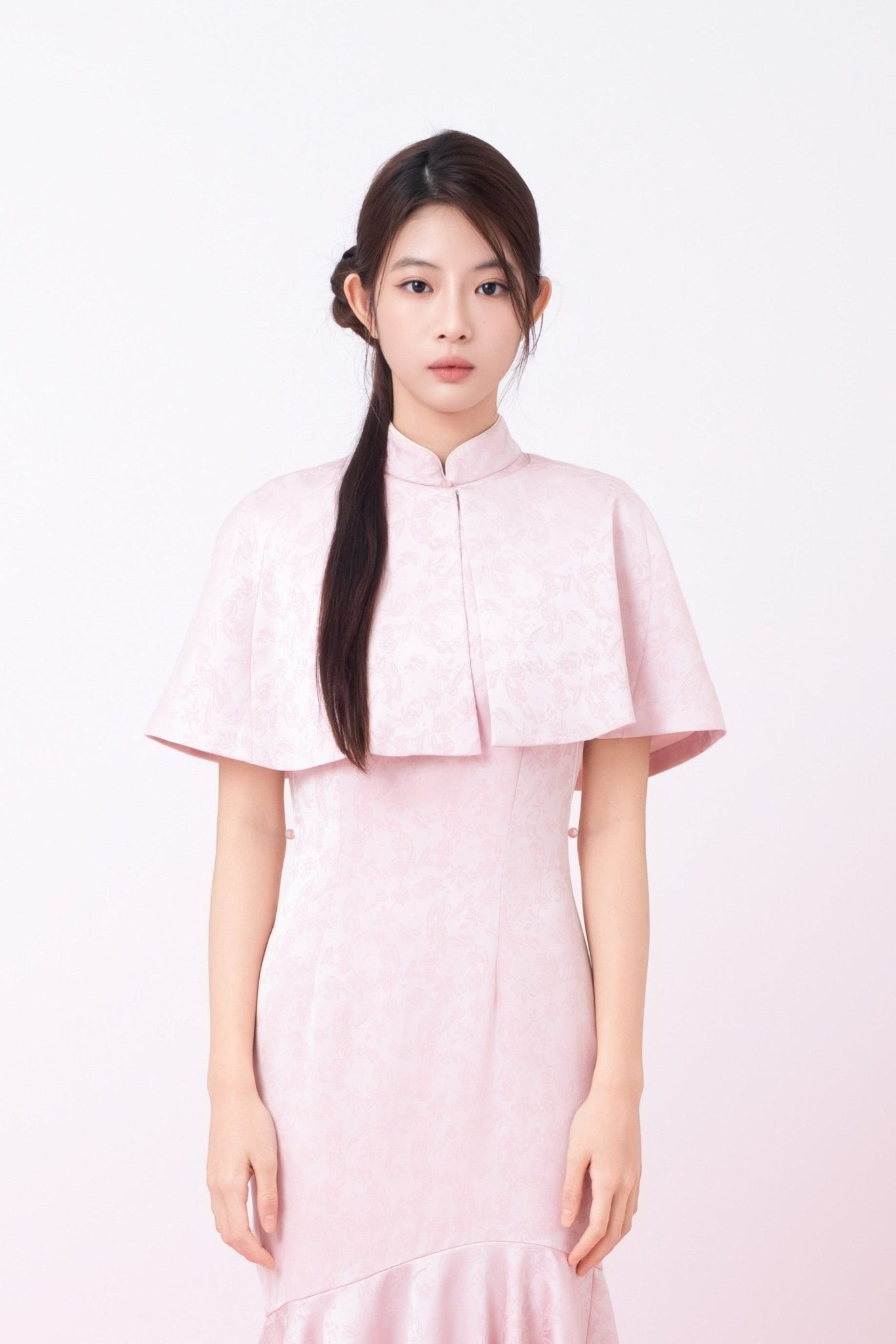 Kynlee Pink Jacquard Cape - Nimisski