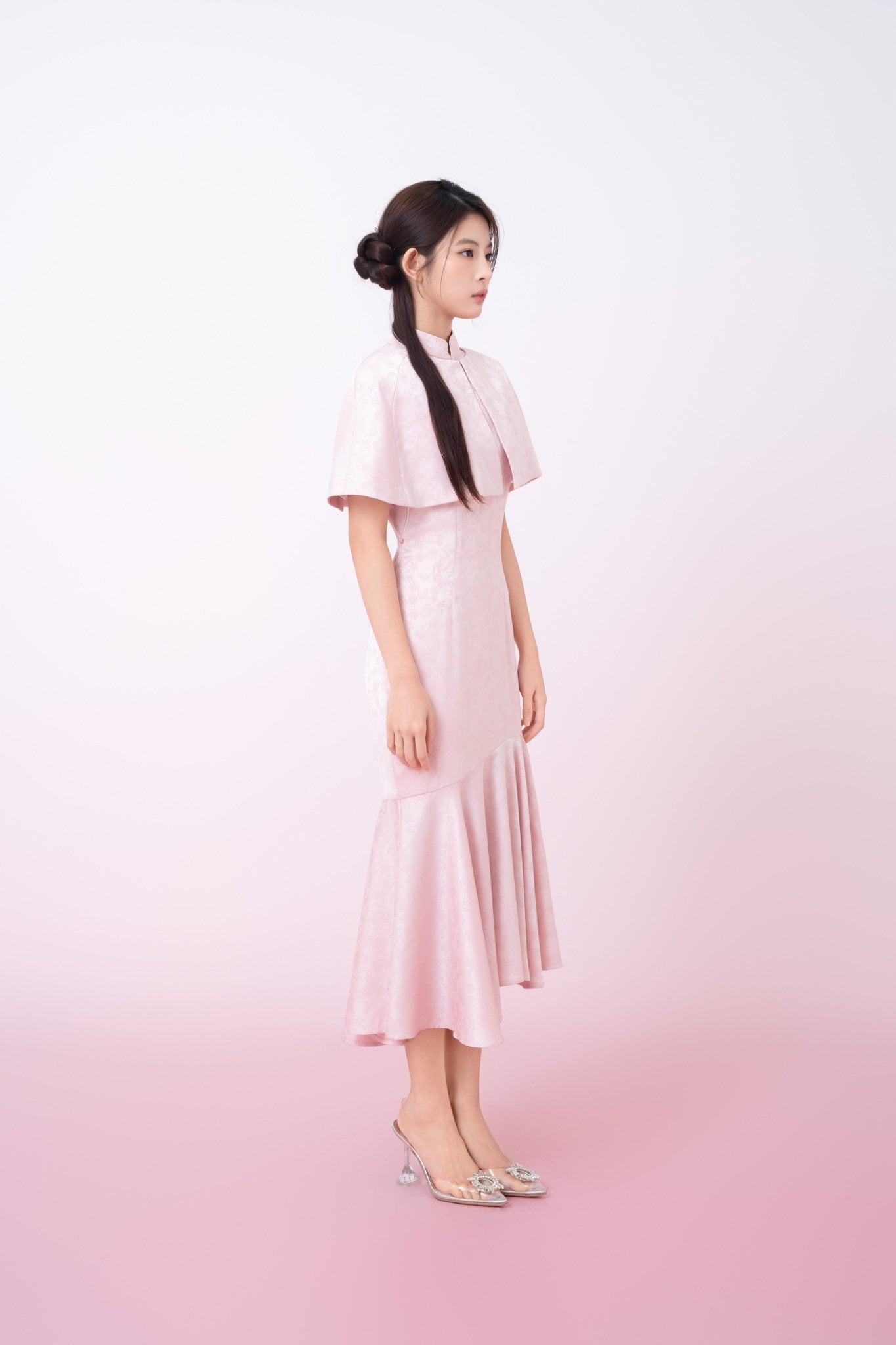 Kynlee Pink Jacquard Cape - Nimisski