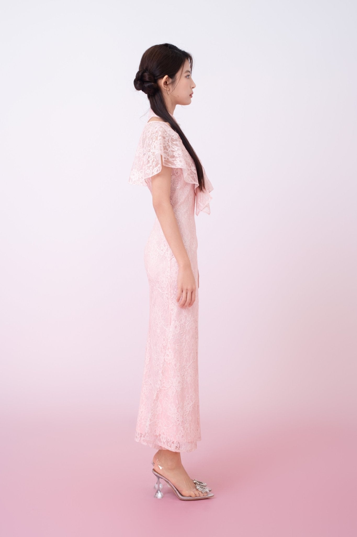 Kadence Blush Pink Floral Lace Cape - Nimisski