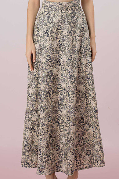 Geah Navy Print In White A-Line Skirt