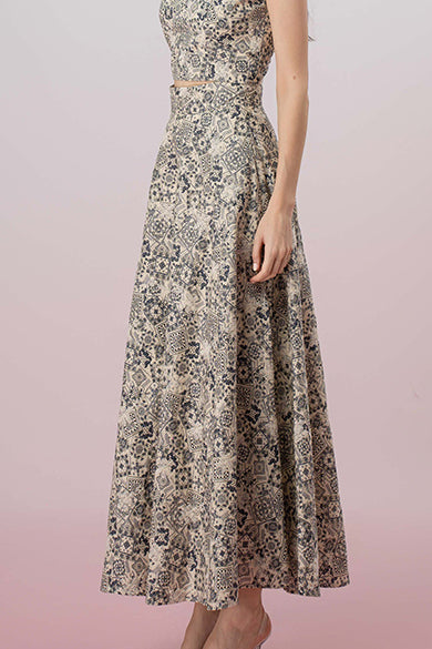 Geah Navy Print In White A-Line Skirt